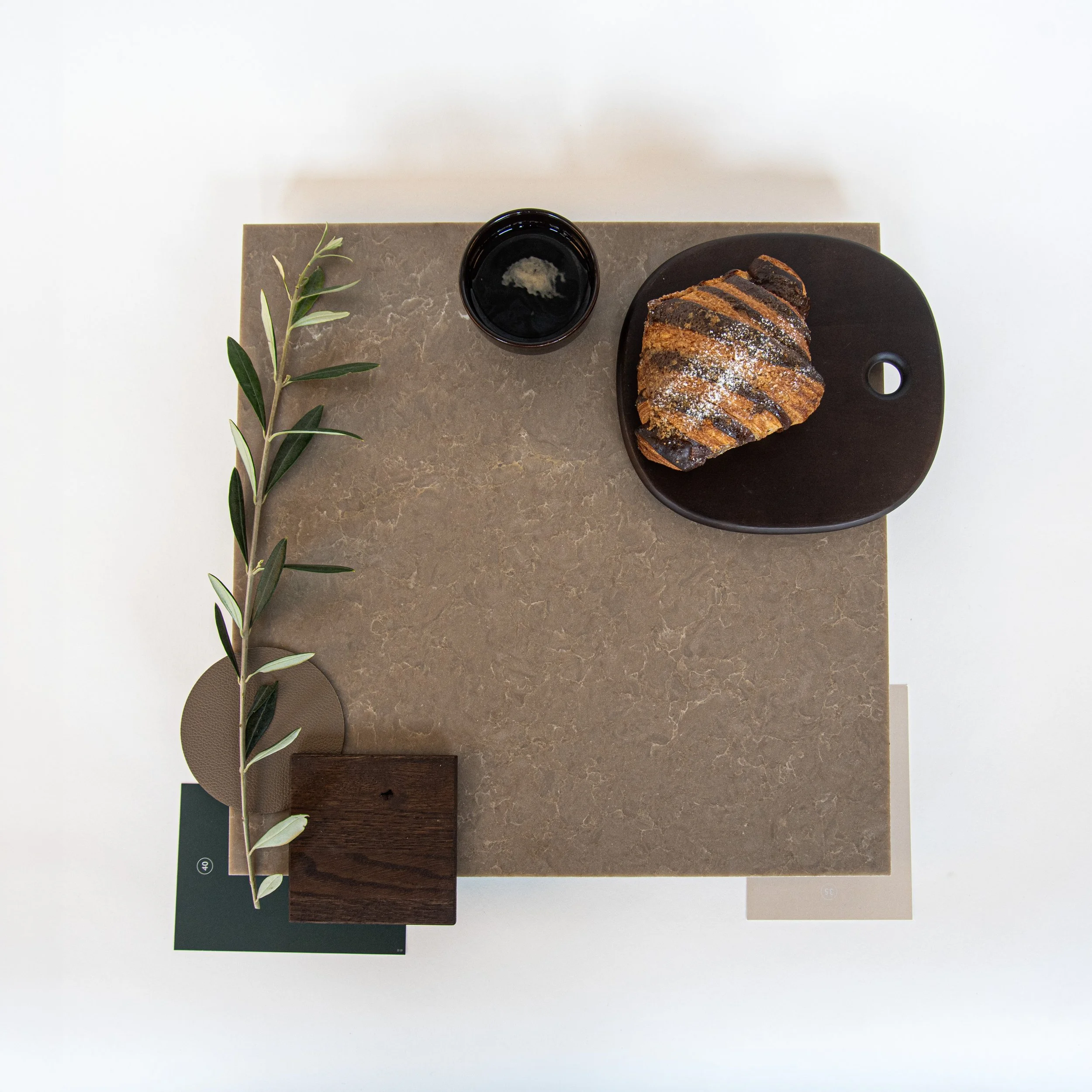 perlado-bronze-moodboard.jpg