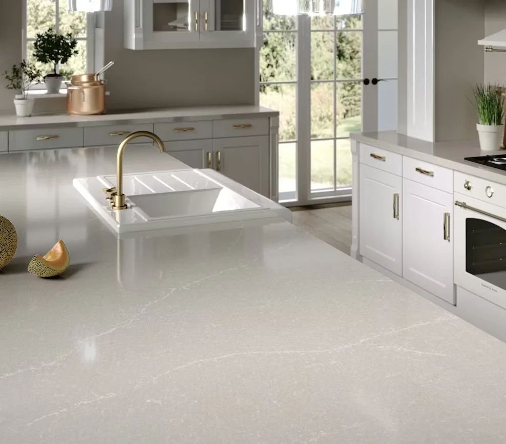 silestone-kitchen-hd-desert-silver.jpg