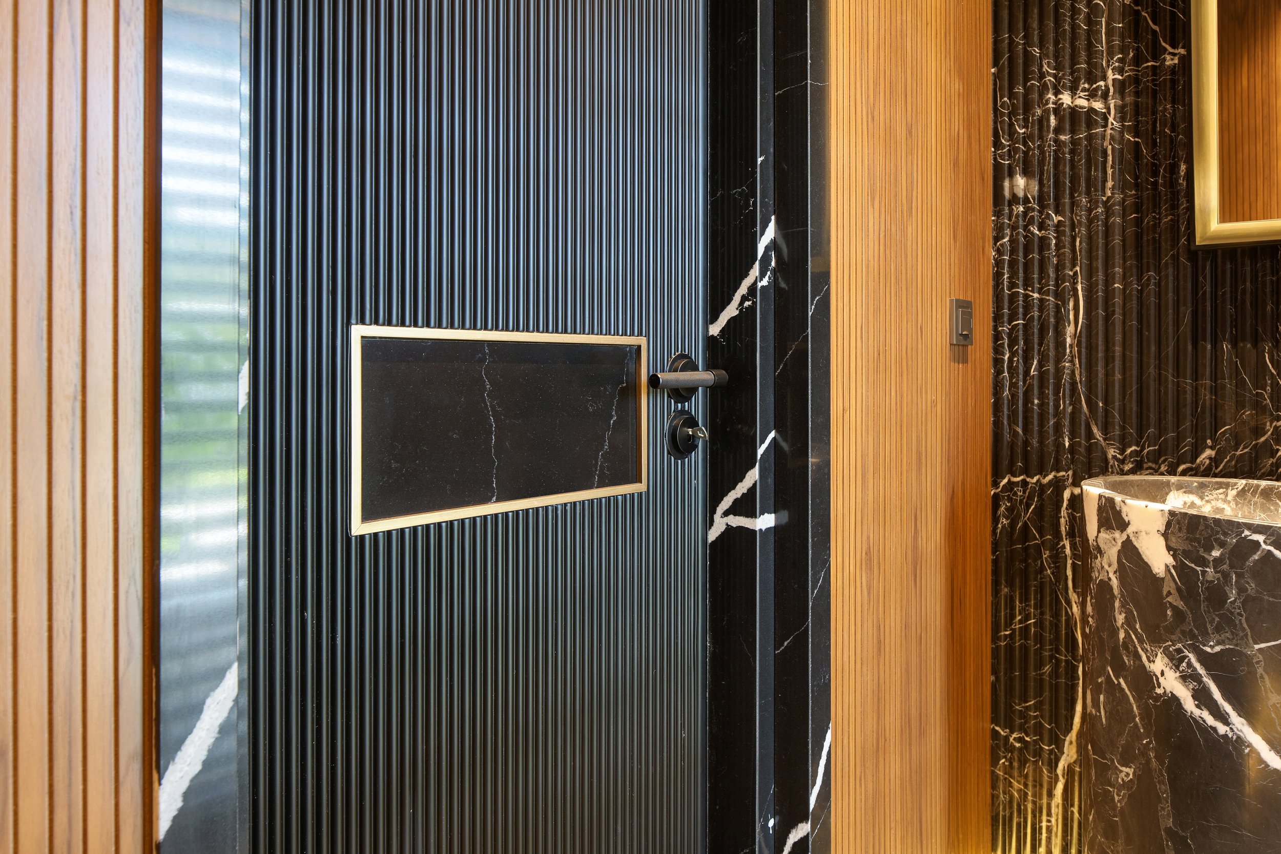 70CA9A7F-6898-4510-97A98CAC36D60D35.JPG (Copy)