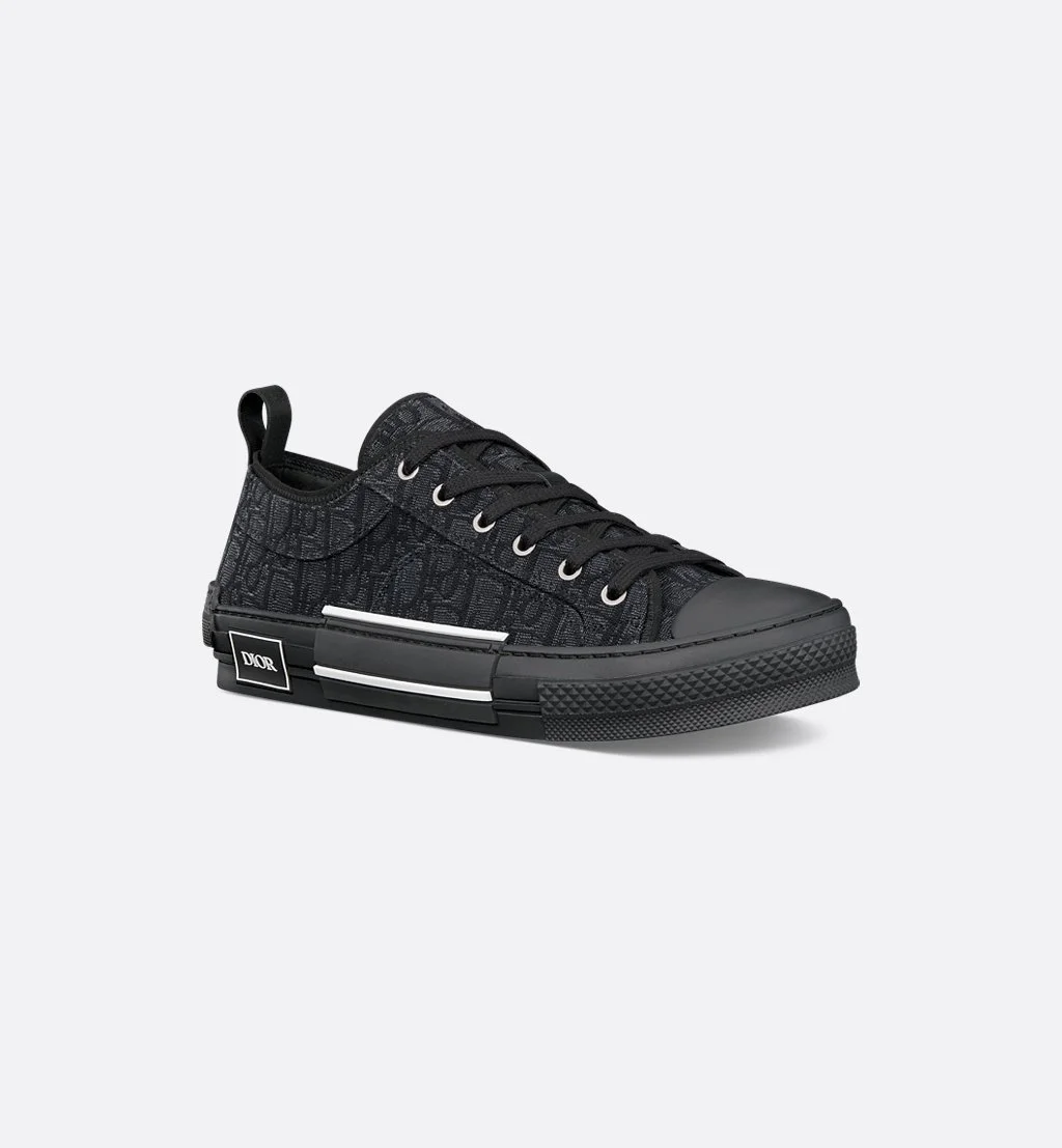 B23 League Low-Top Sneaker