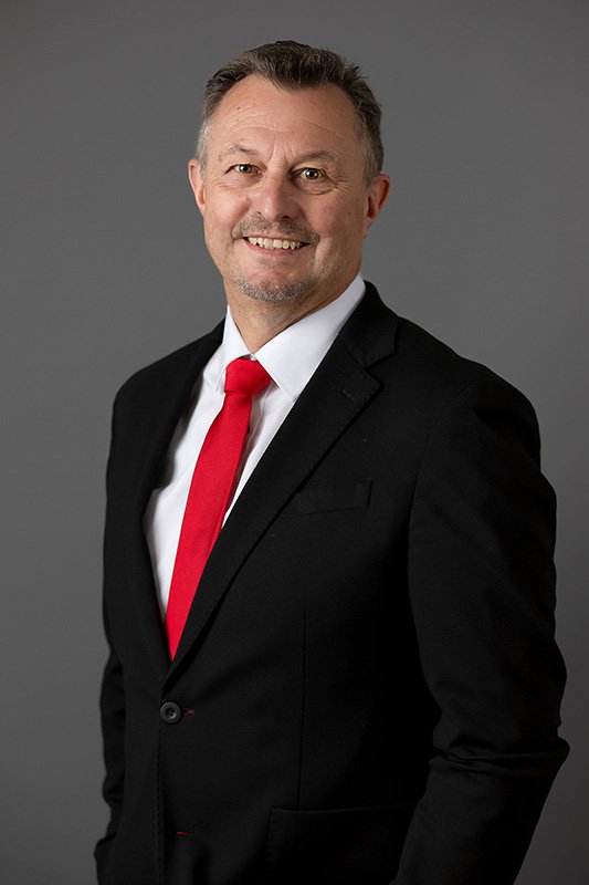 Geschäftsführer-Mann.jpg
