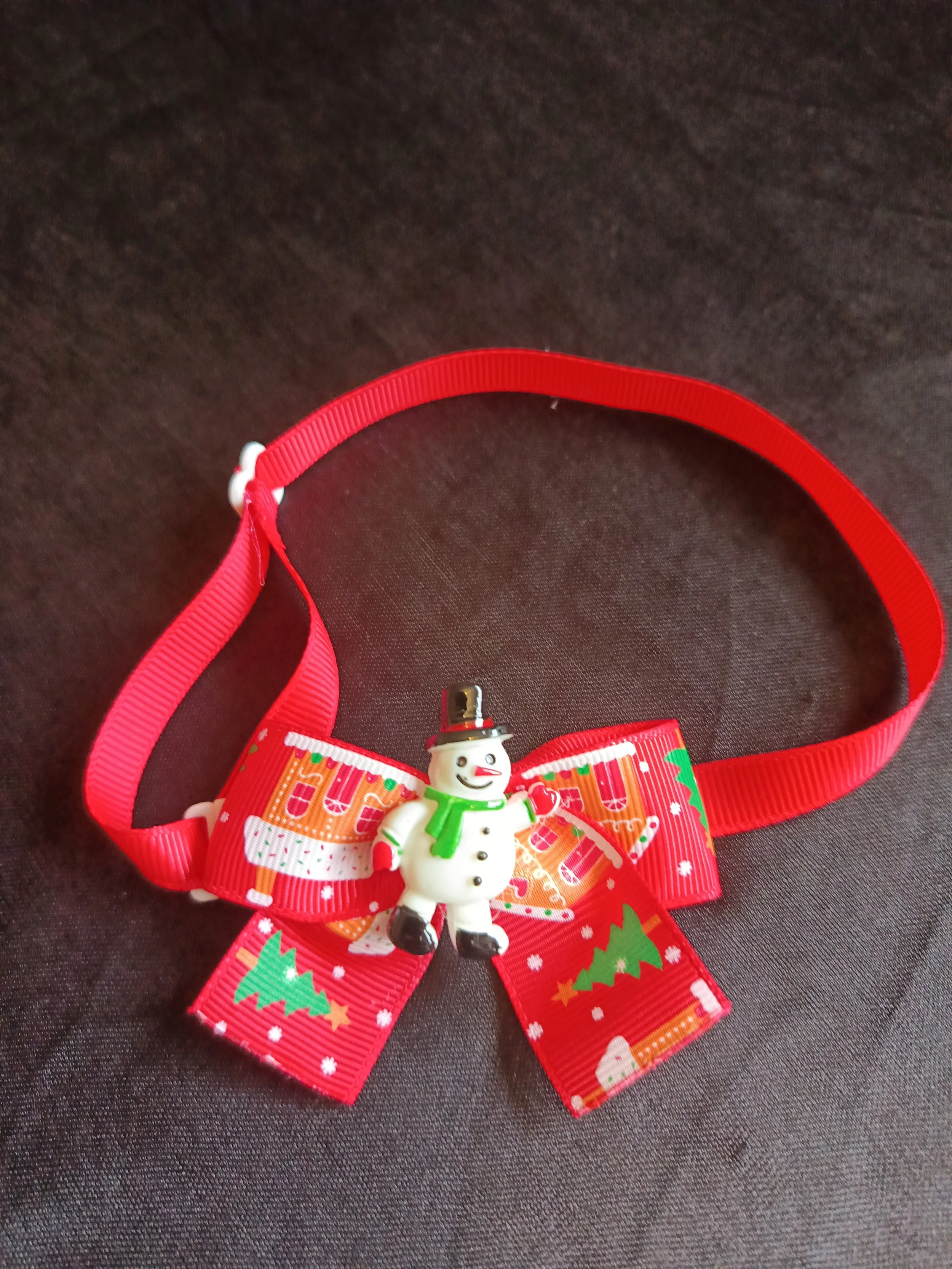 Glow-More Christmas Bow Collars