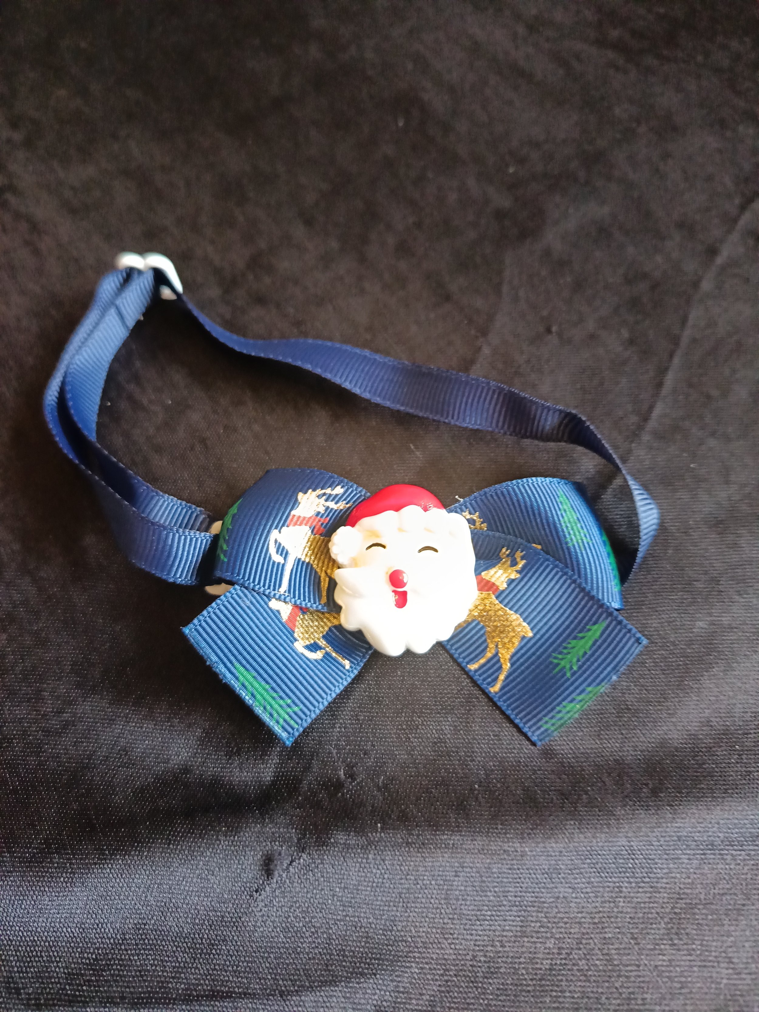 Glow-More Christmas Bow Collars