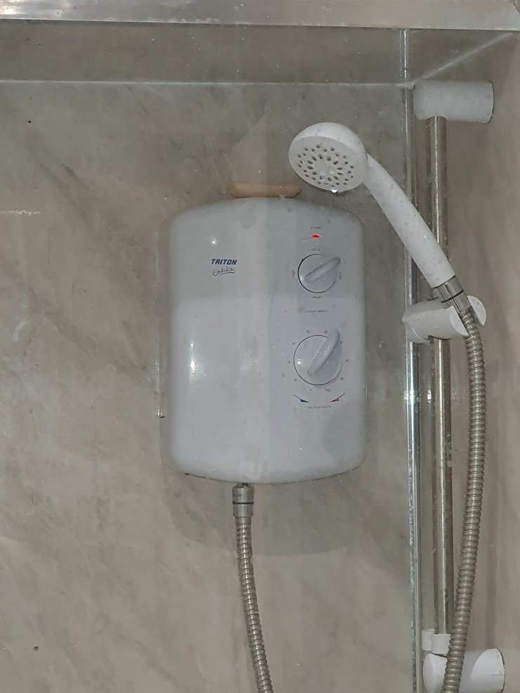 The Complete Guide to Electric Shower Installation in Liverpool and Wirral: Safety, Costs, and Expert Tips