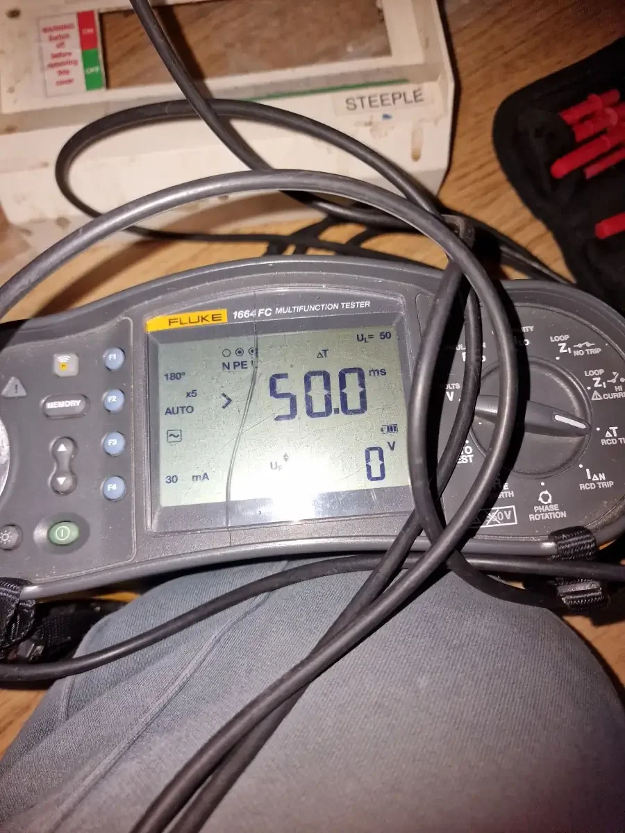 rcd test procedure at fluke 1664fc