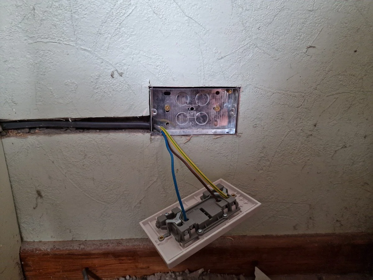 additional socket installation