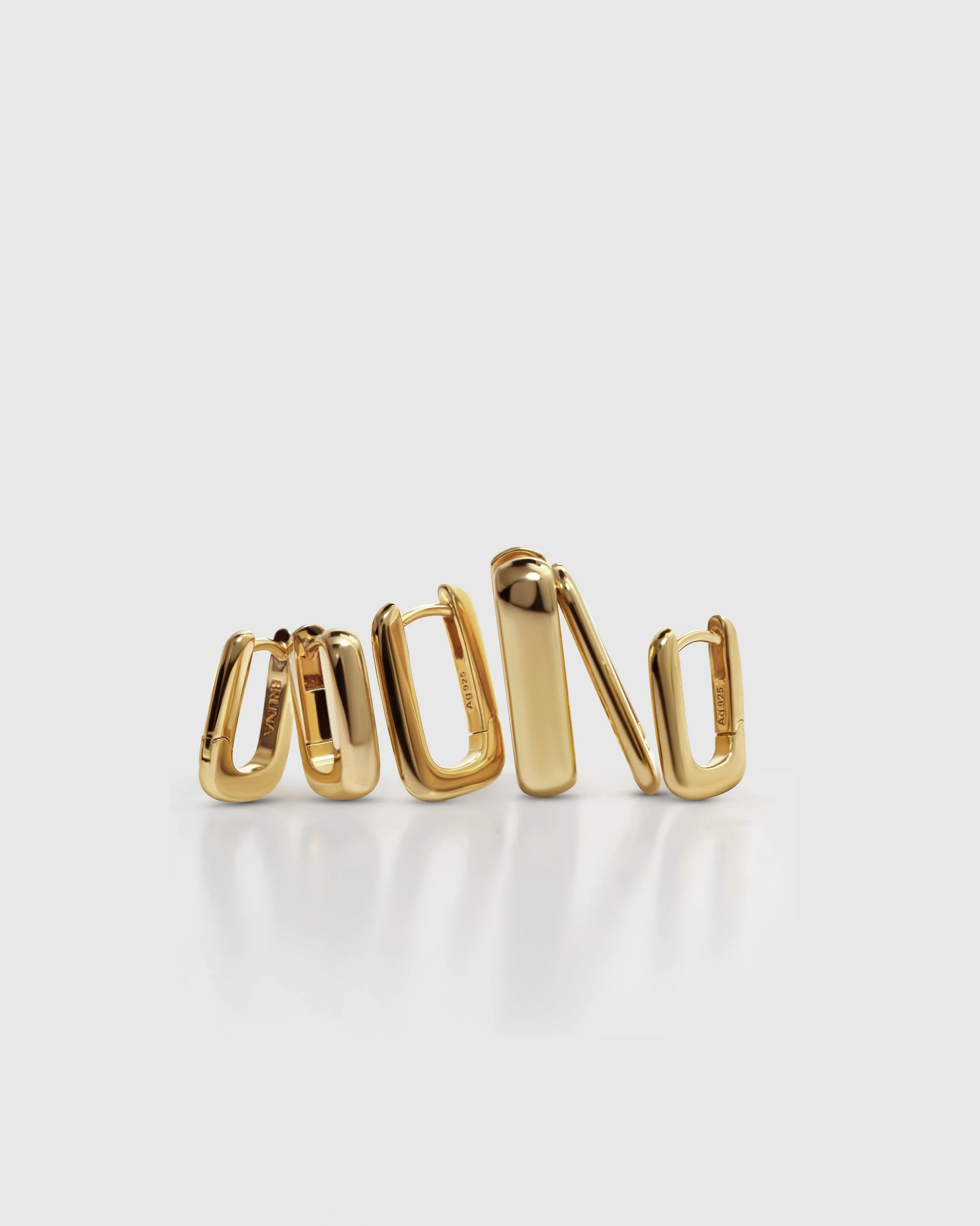 _FLATLAYS_Bruna 8.12.25_2014.jpeg