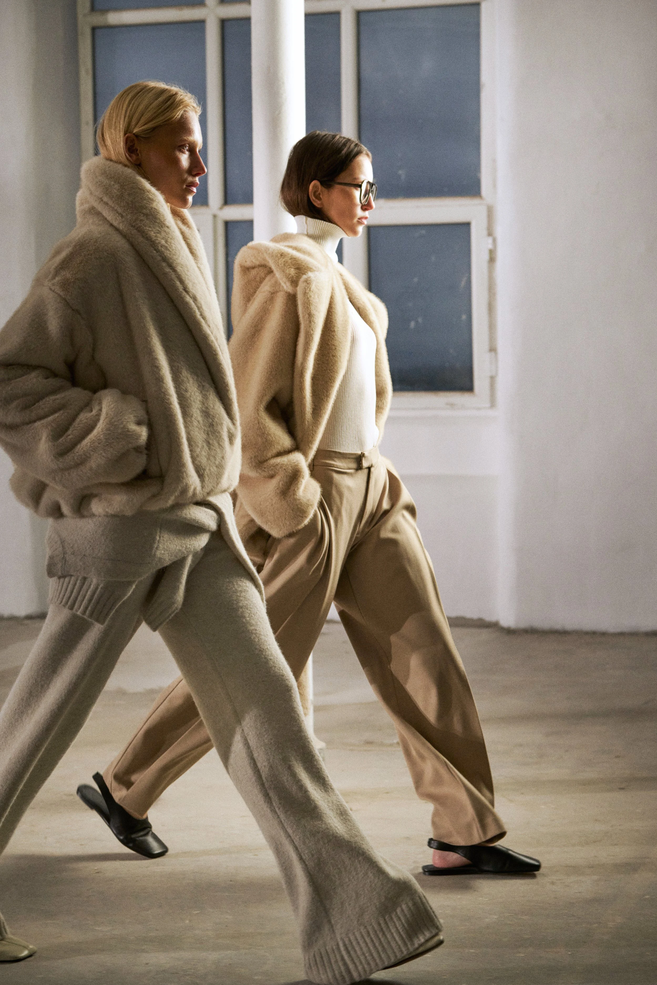 TCC AW251989 copy.jpg