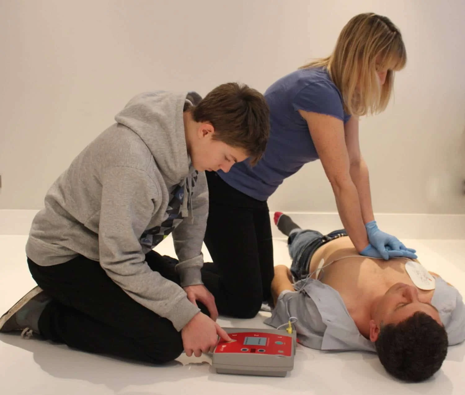 CPR & Defibrillator (AED) Training