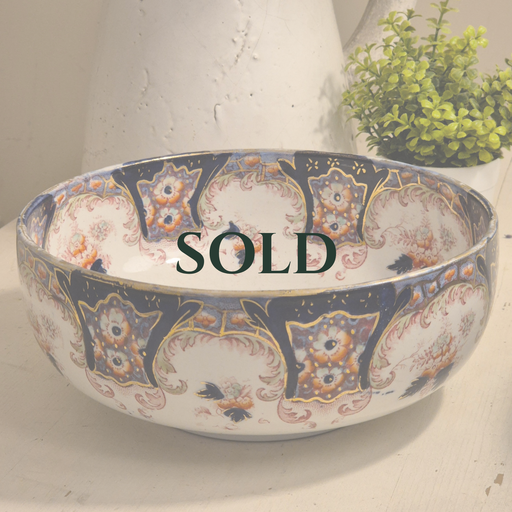 c.1910 - J.H. Weatherby & Sons - Footed Centre Bowl – Antique Purple Glaze