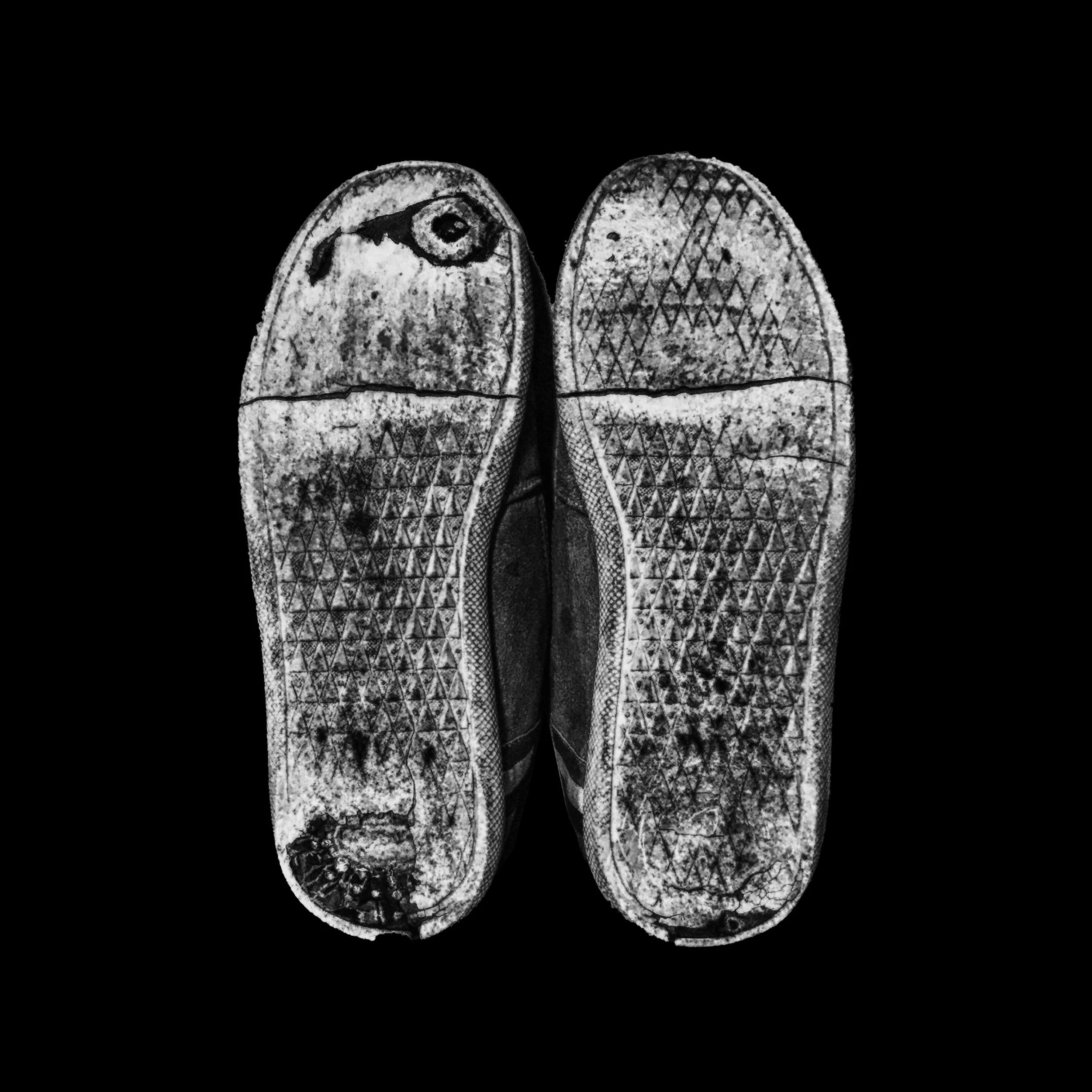 Dr Kumar Bishwajit Sutradhar_KBstudio_Seven Pairs_01609902186_Story_03.jpg