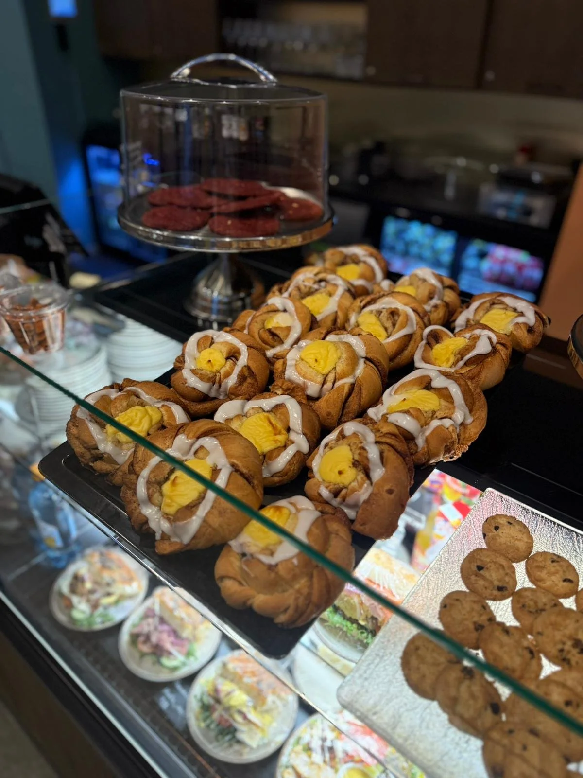 macarons macroner lunsj dessert i alta lunsj i alta foccacia mat i alta spisested i alta lunch in alta lunsj i alta sentrum frokost i alt frokost alta sentrum frokost alta brødmat alta coffee alta coffeeshop in alta coffe place in alta cakes in alta 