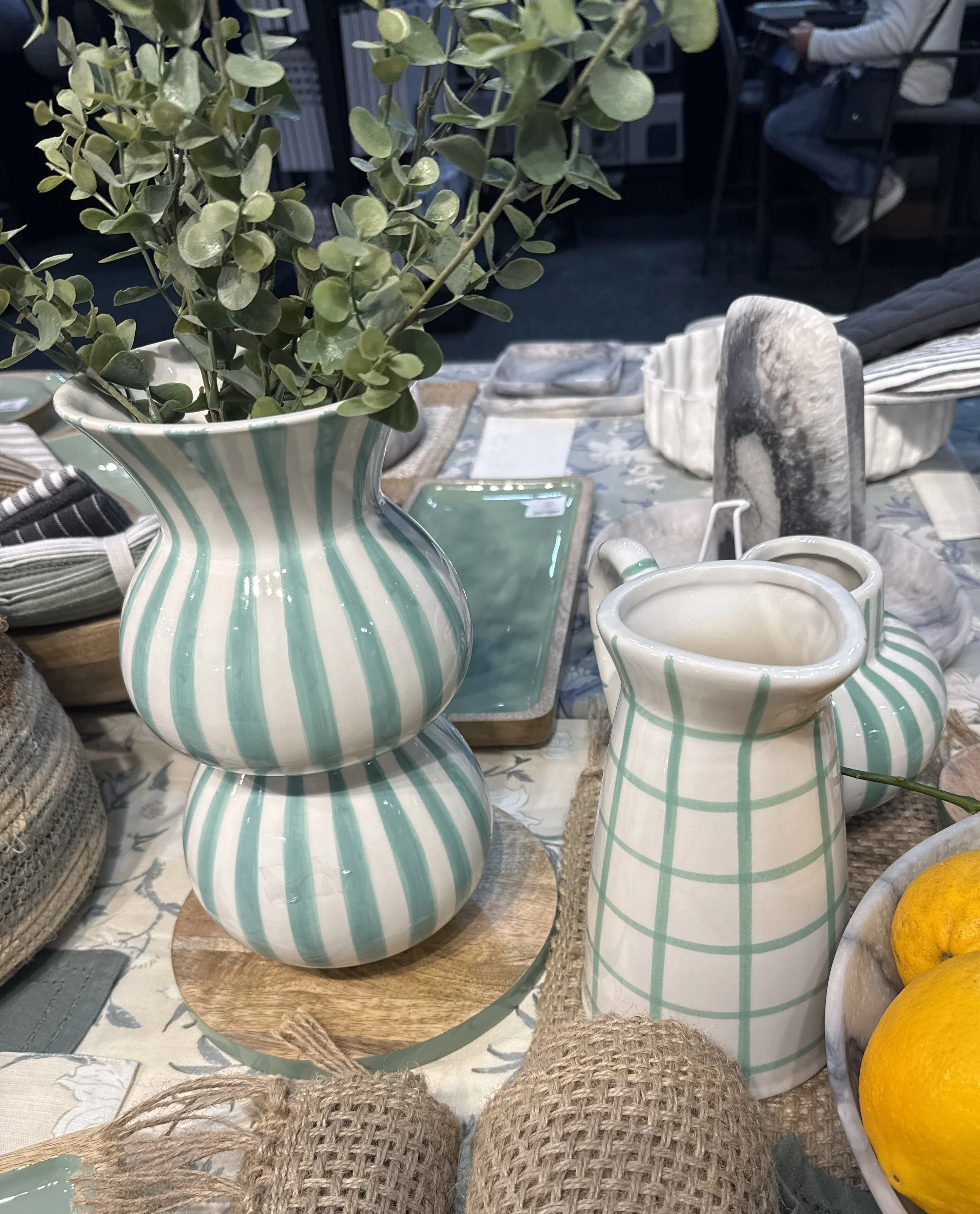 jugs/vases