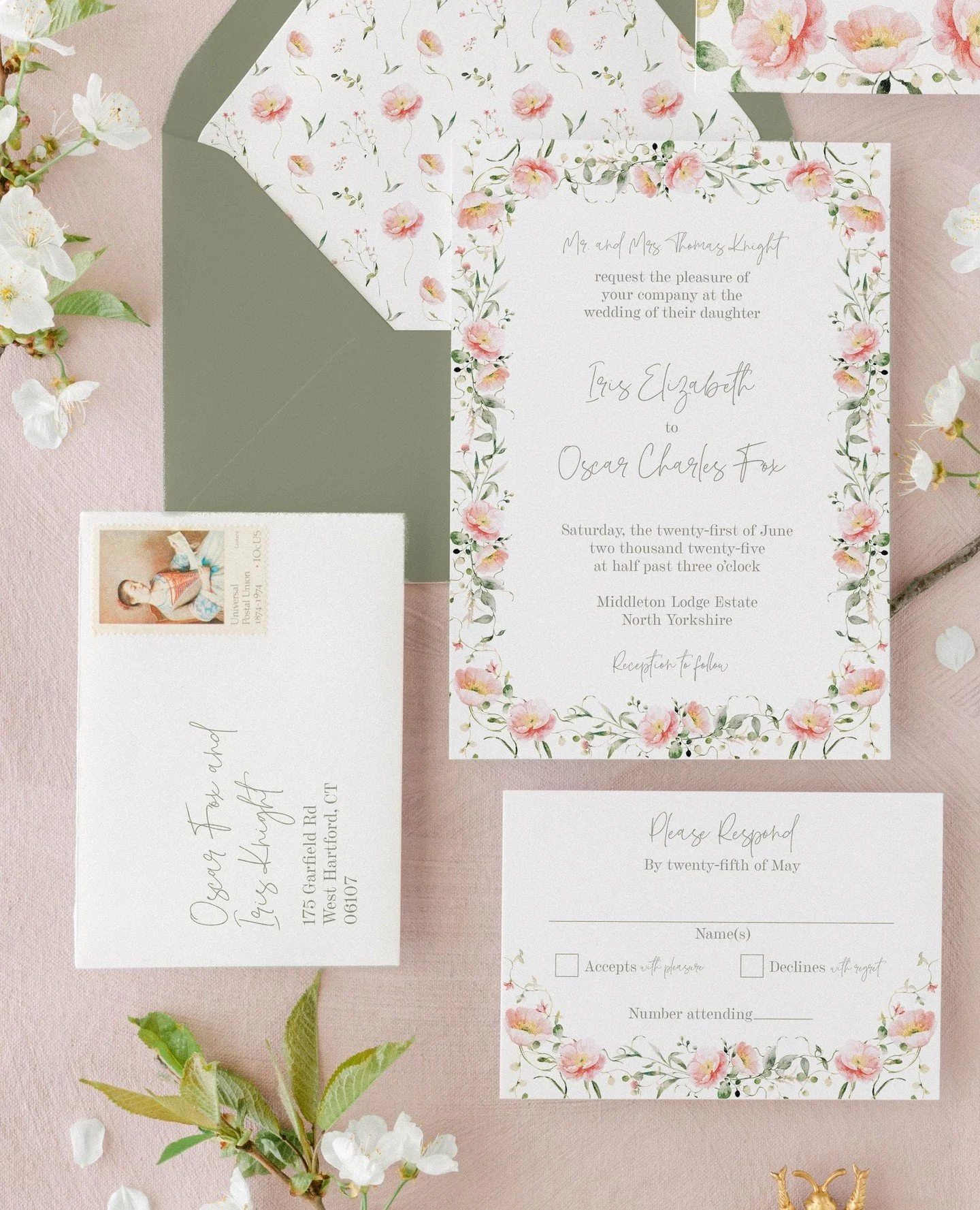 There&rsquo;s something so satisfying about seeing every piece come together&mdash;soft deckled edges, layered textures, and colors that feel just right. Whether it&rsquo;s a blush wax seal pressed into vellum or a botanical liner that greets your gu