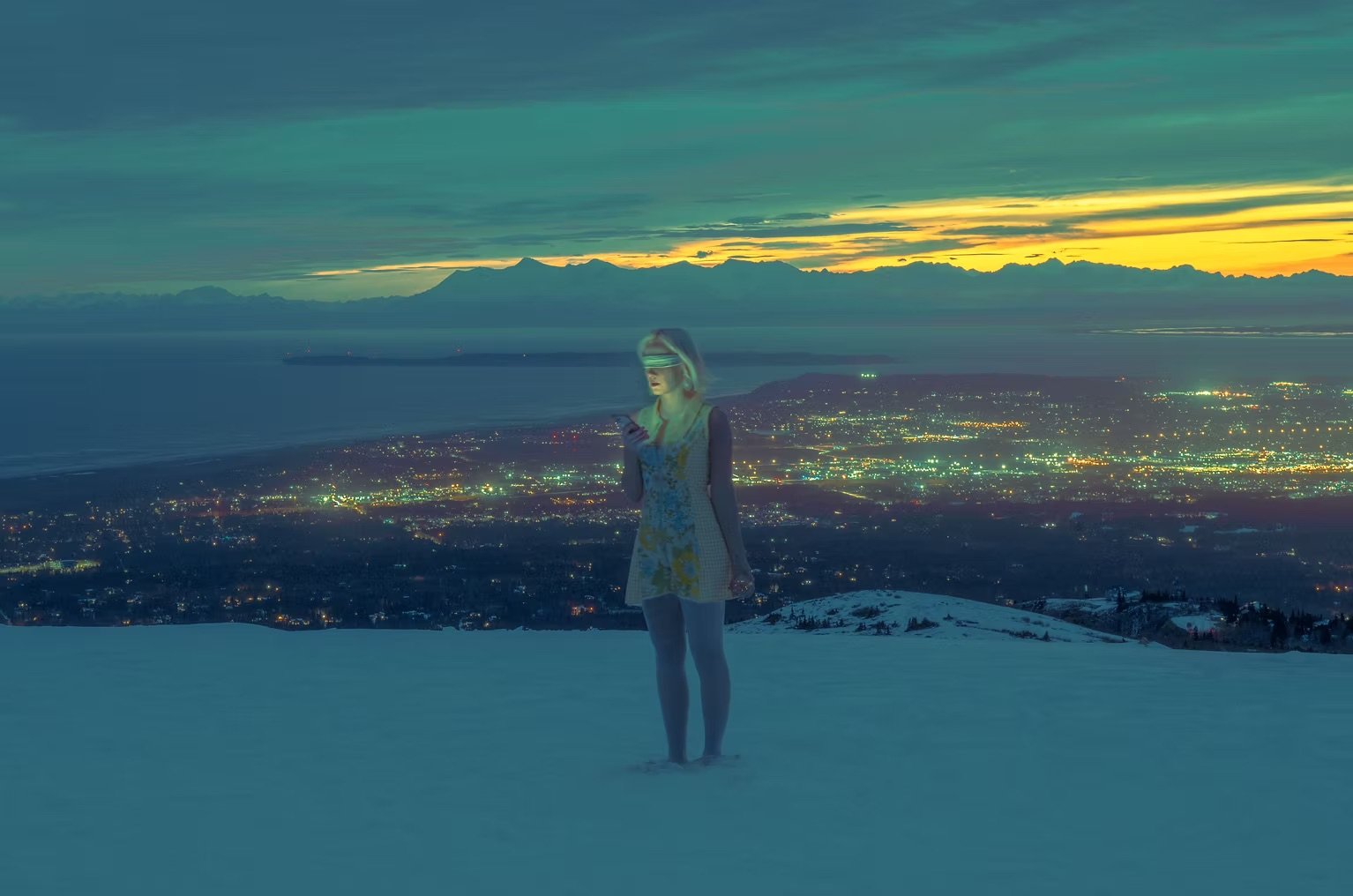 A Mundane-less Society