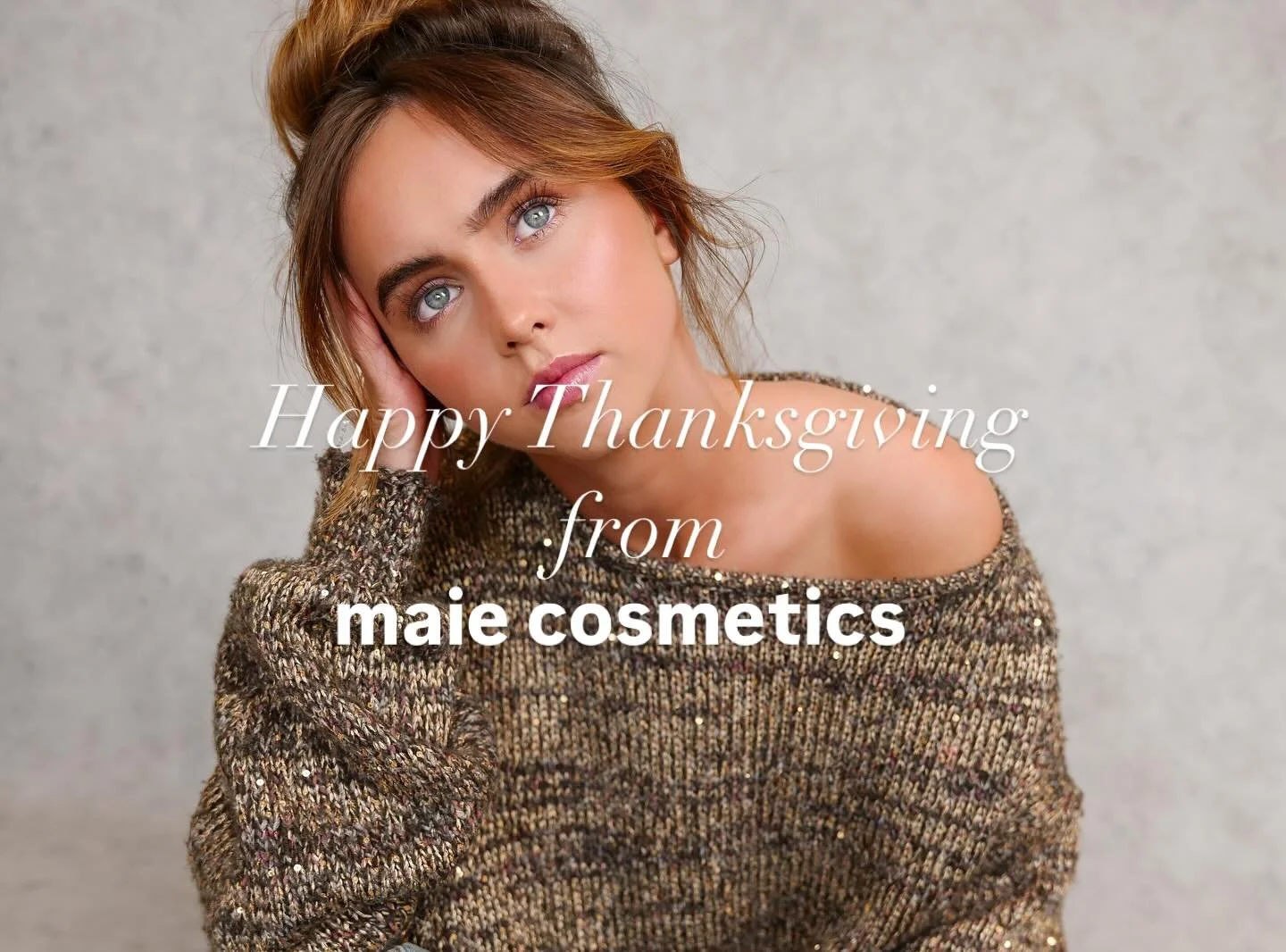 Happy Thanksgiving to all the beautiful people out there. So grateful for every year that goes by. So much to look back upon and be inspired by and thankful for. Aloha🌺