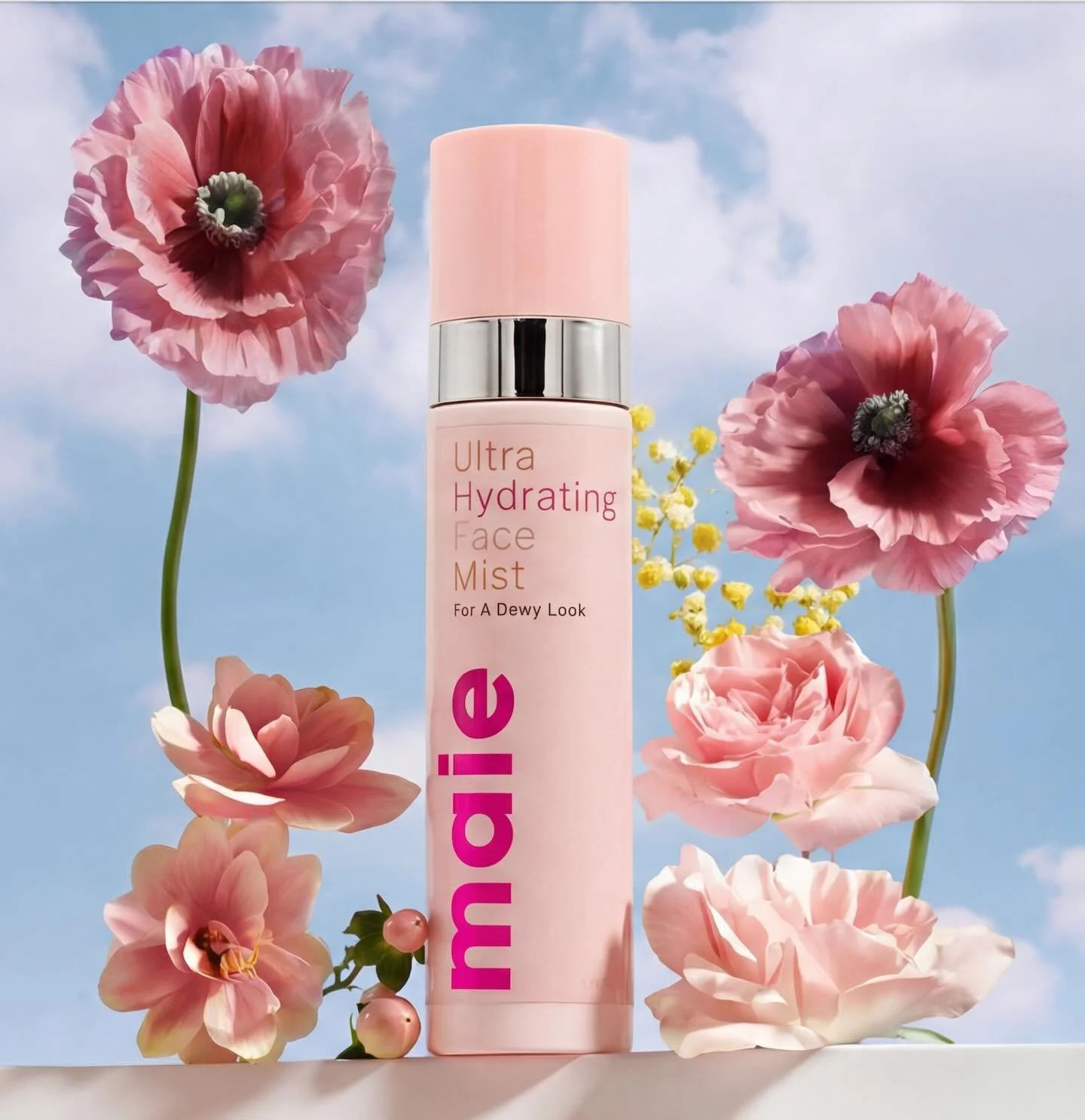 Summer glow starts with hydration ☀️💧

Our Ultra Hydrating Face Mist is the perfect warm-weather refresh for skin that feels hydrated, soothed, and radiant all day long. Lightweight and easy to use, it&rsquo;s your go-to mist for keeping your skin f