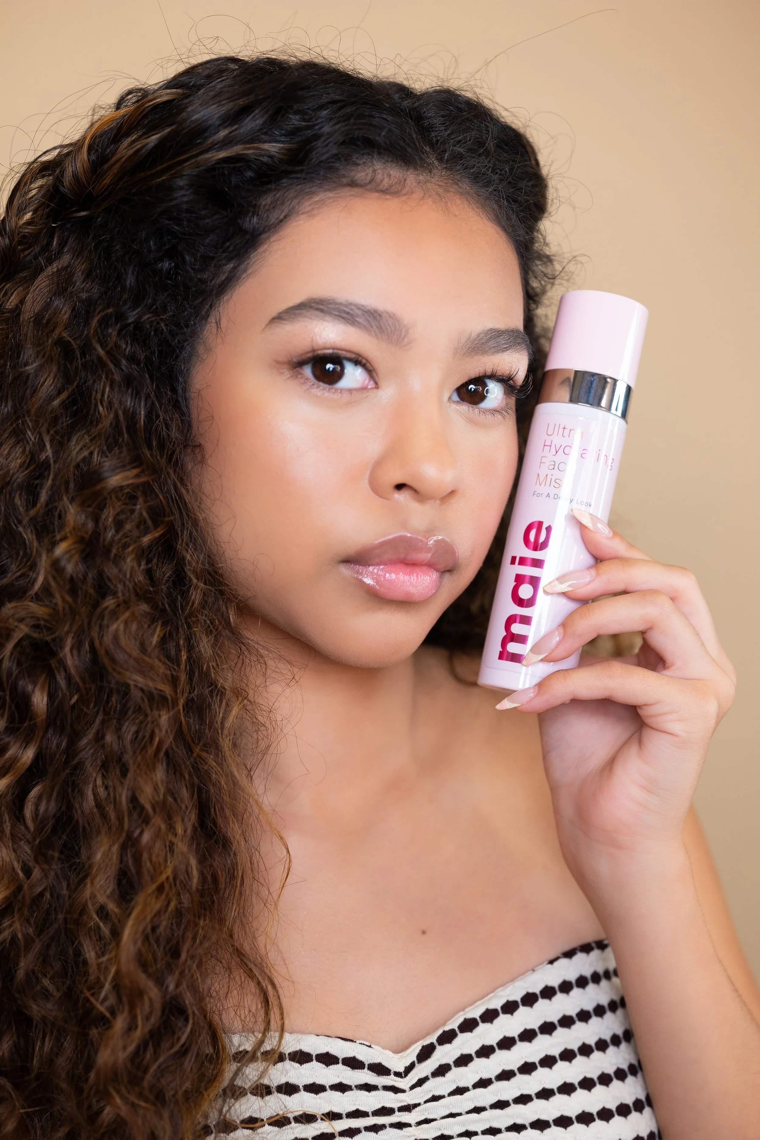 maie compact-1030829.jpg