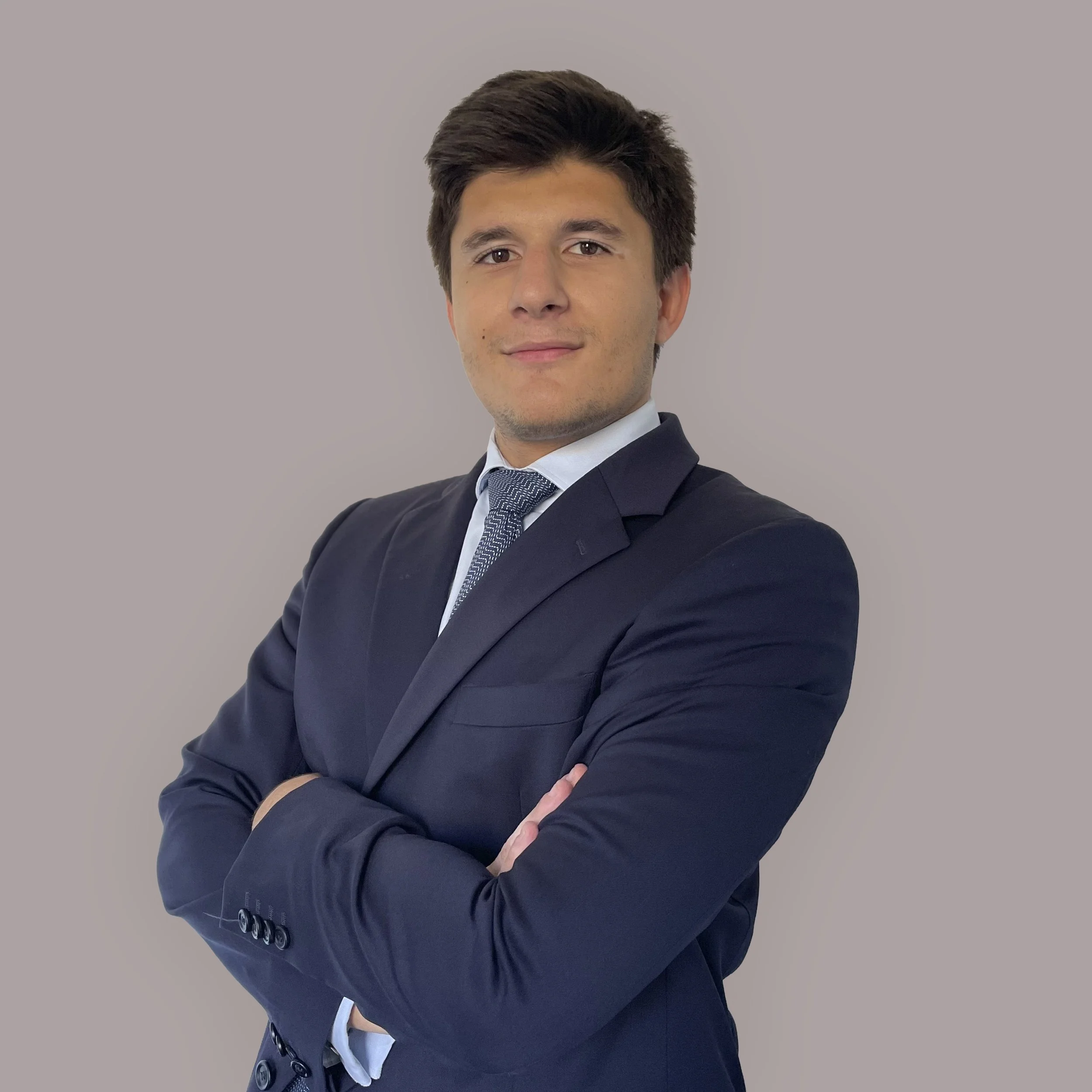 Equipo de socios abogados expertos en constitución de sociedades, pactos de socios y contratos mercantiles