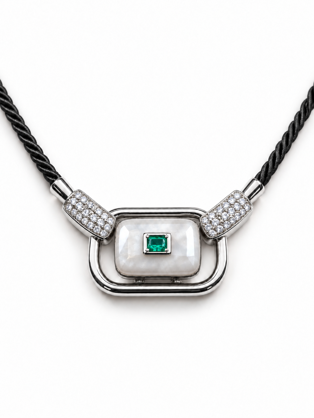 White gold agate pendant with emerald.png