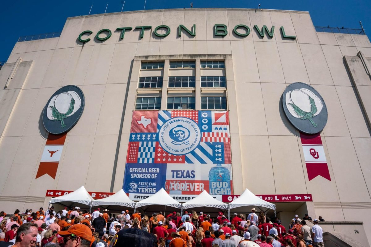 Texas vs. Oklahoma 2026: Red River Rivalry Transportation Guide in Dallas