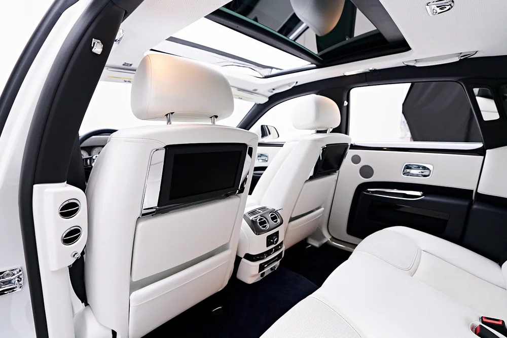 Rolls-Royce Ghost rear passenger cabin