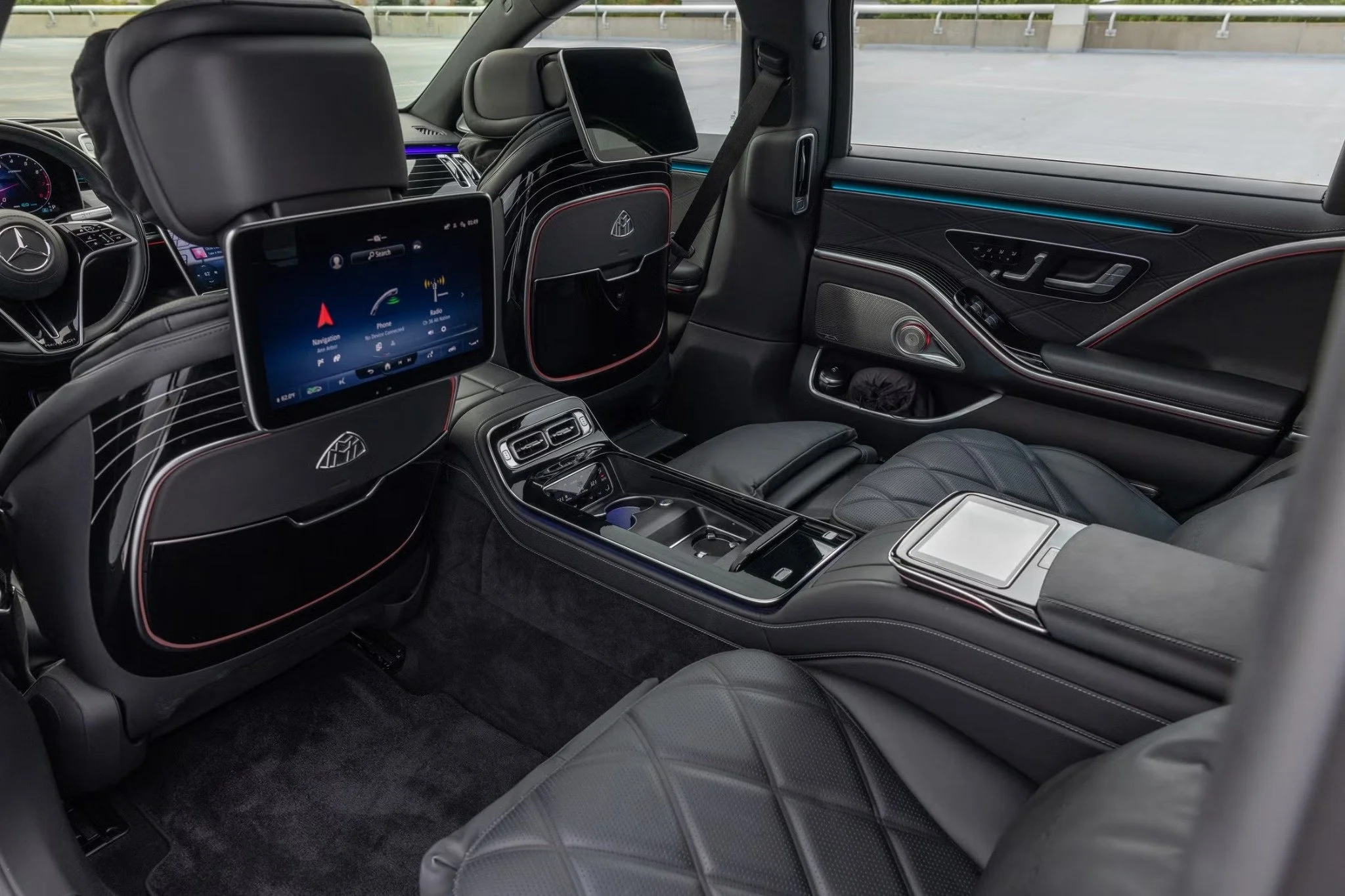 Mercedes-Maybach S580 luxury chauffeur vehicle by MP Limousine in Dallas, Texas.