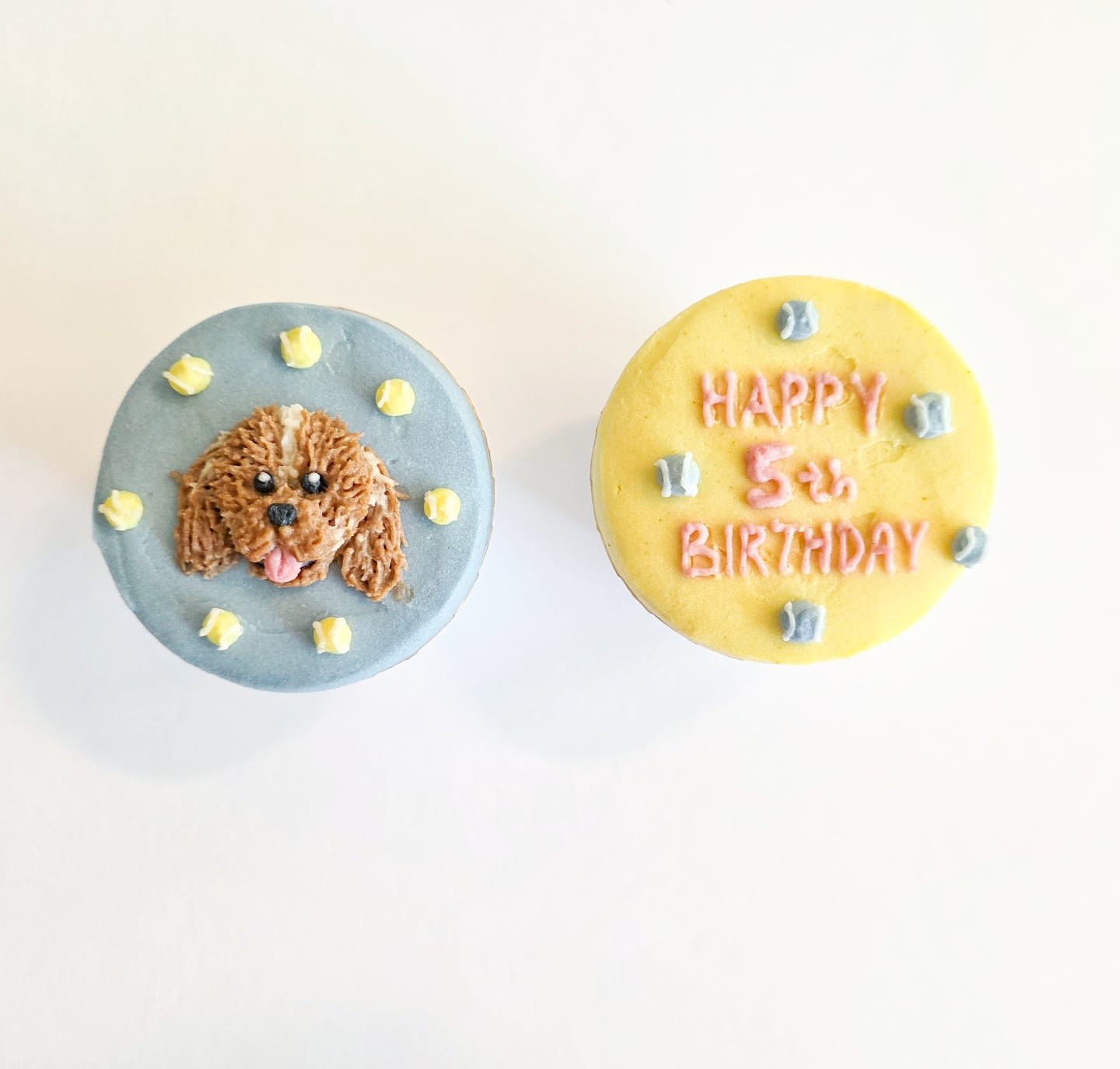 Last minute cupcake order for 5 year old boi @throughmiloseyes_ ❤️🤭
*
*
*
*
*

#petbakery #pettreats #cakedesıgn #sydneysmallbusiness #pupcakes