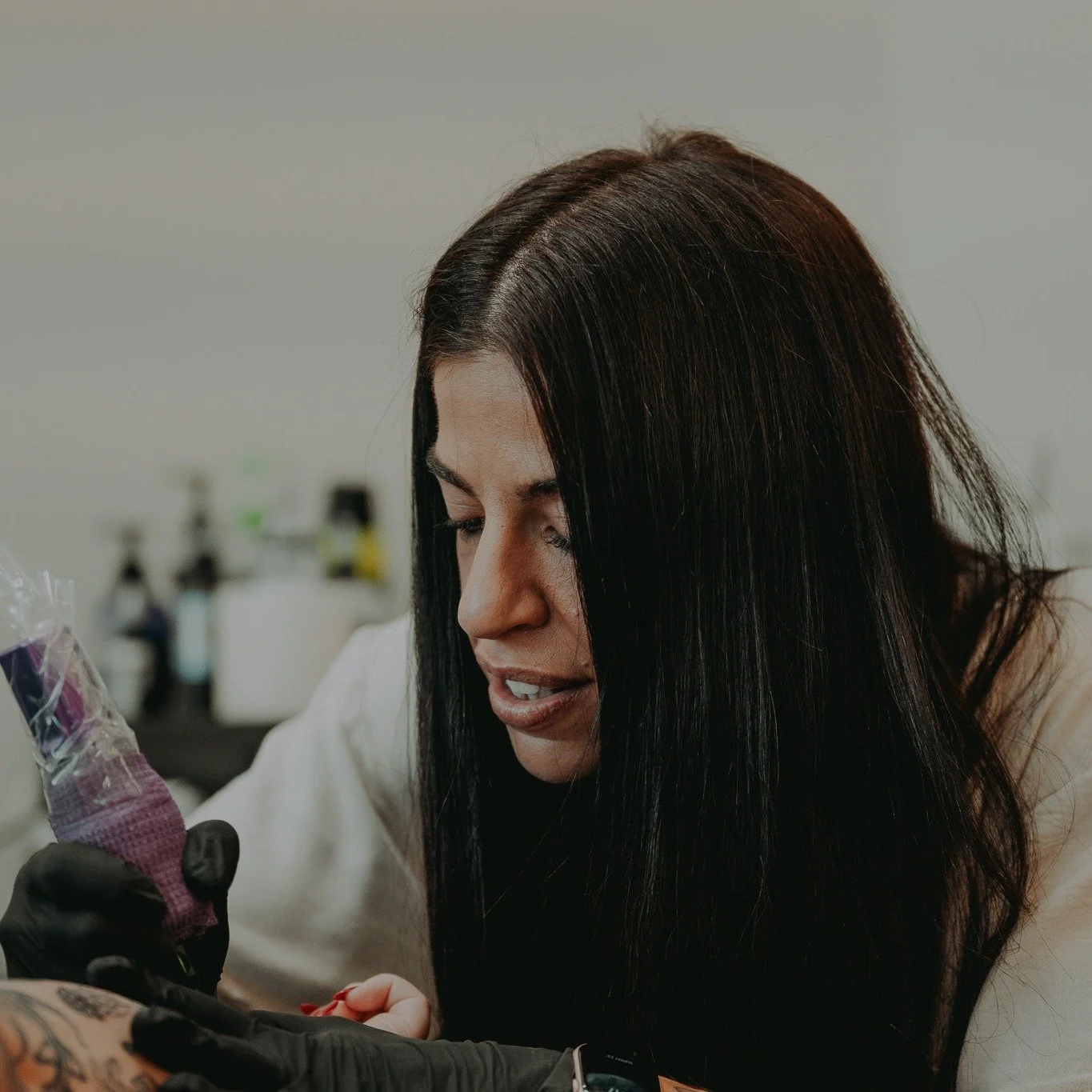 ✨ Medium &amp; Muse ✨
Stef Bowen: Tattoos for the Tender-Hearted Troublemakers

Based in Fremantle, Stef&rsquo;s work exists somewhere between softness and rebellion &mdash; delicate fine line tattoos layered with sentiment, humor, femininity, and a 