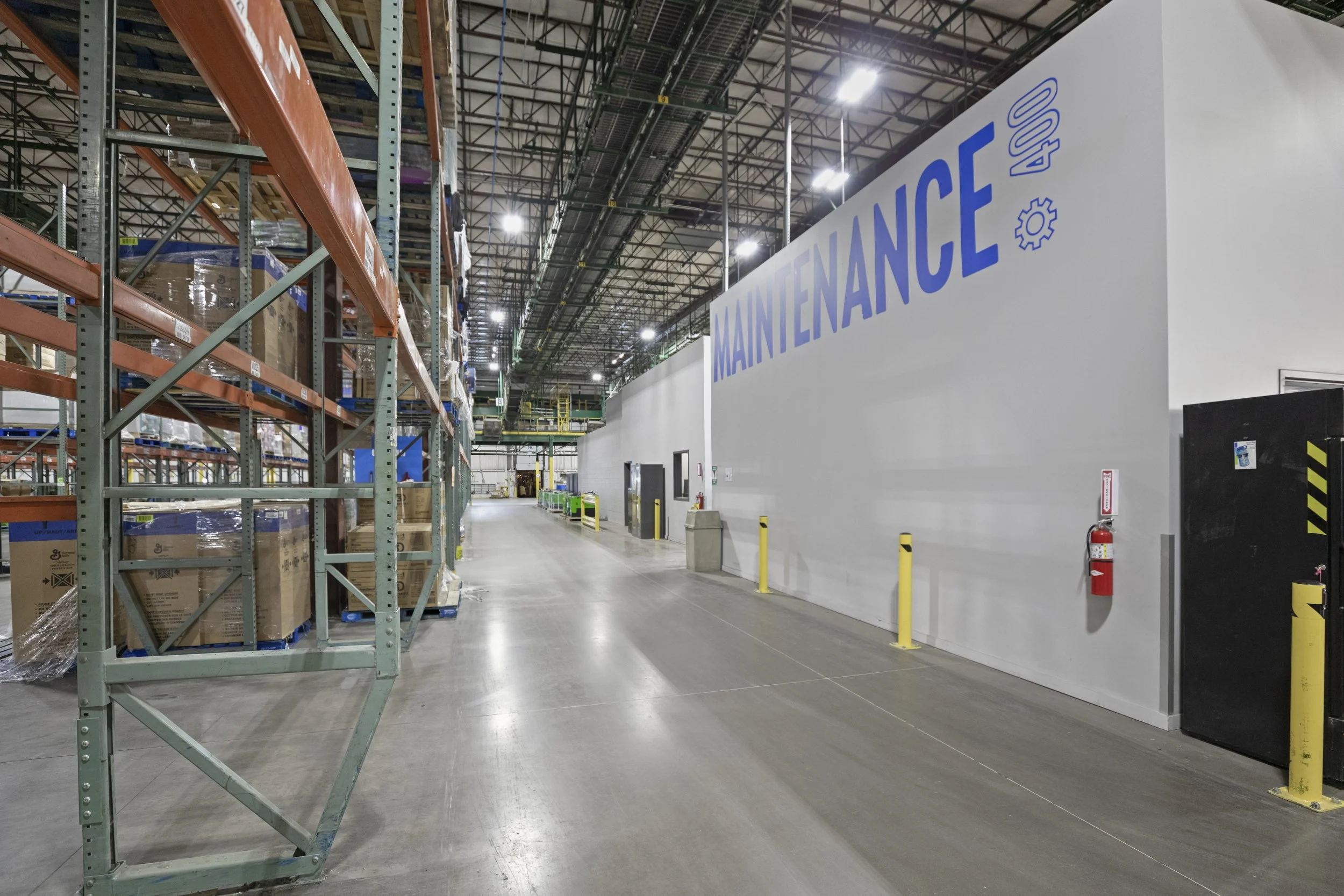 KJ Photography taking photos of a warehouse in Florida.