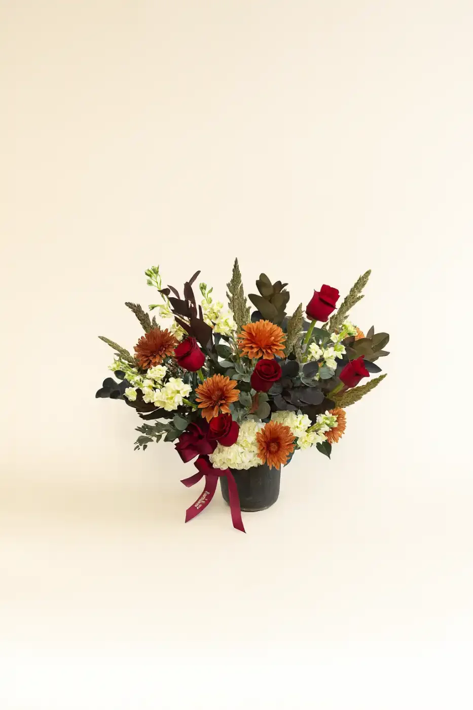 warm-rustic-elegance-sympathy-floral-stories.webp