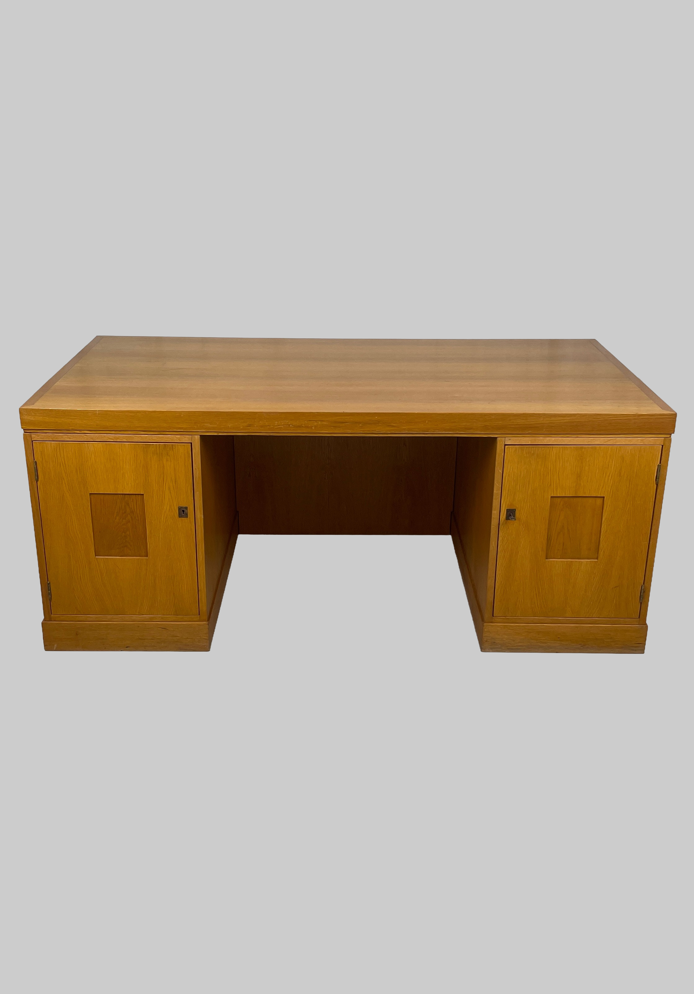 Eliel Saarinen writing desk