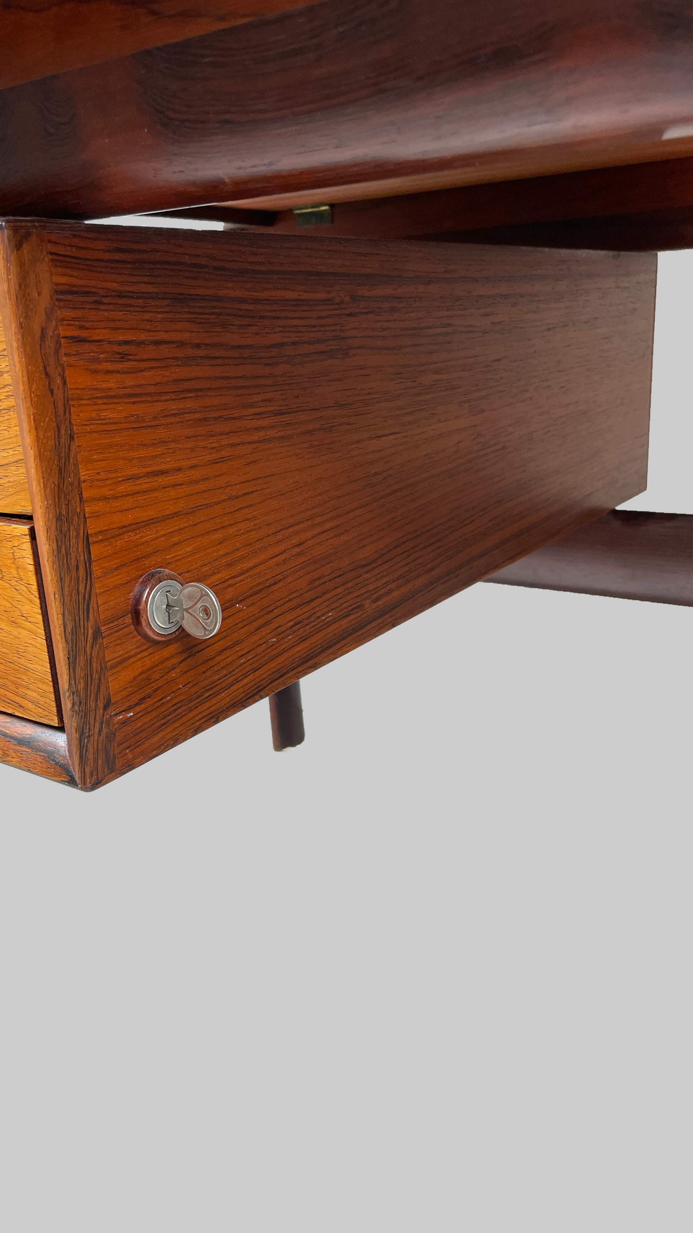 Remove background project 20.PNG