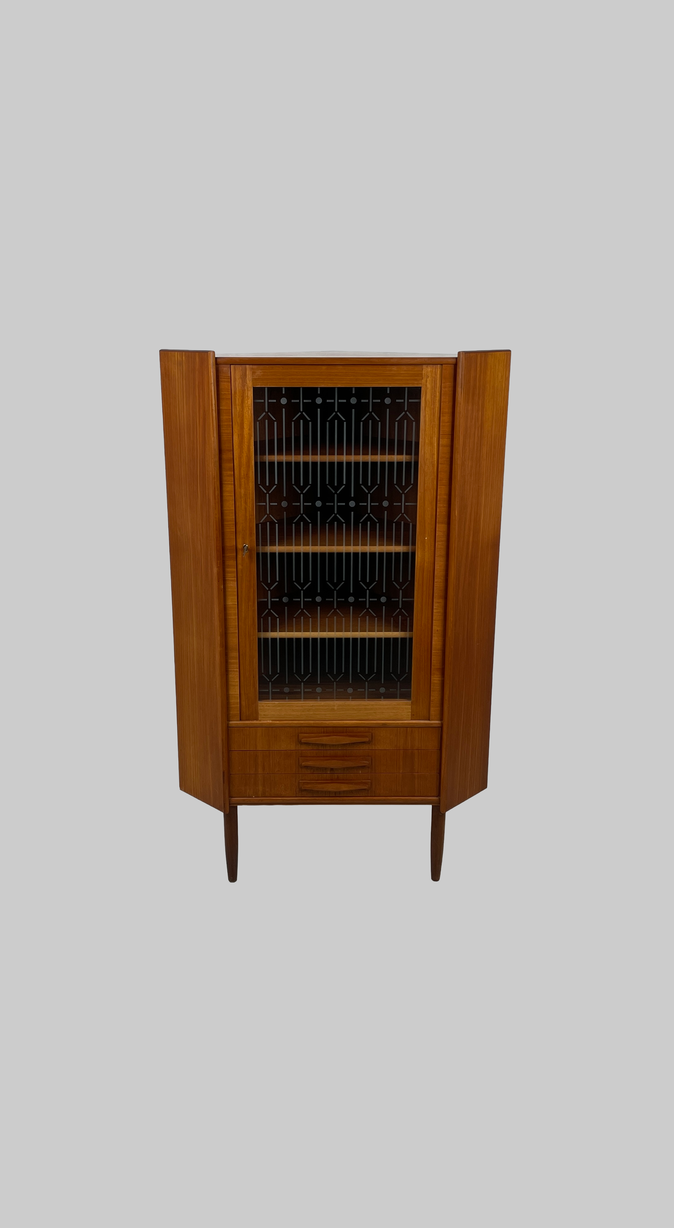 Remove background project 3.PNG