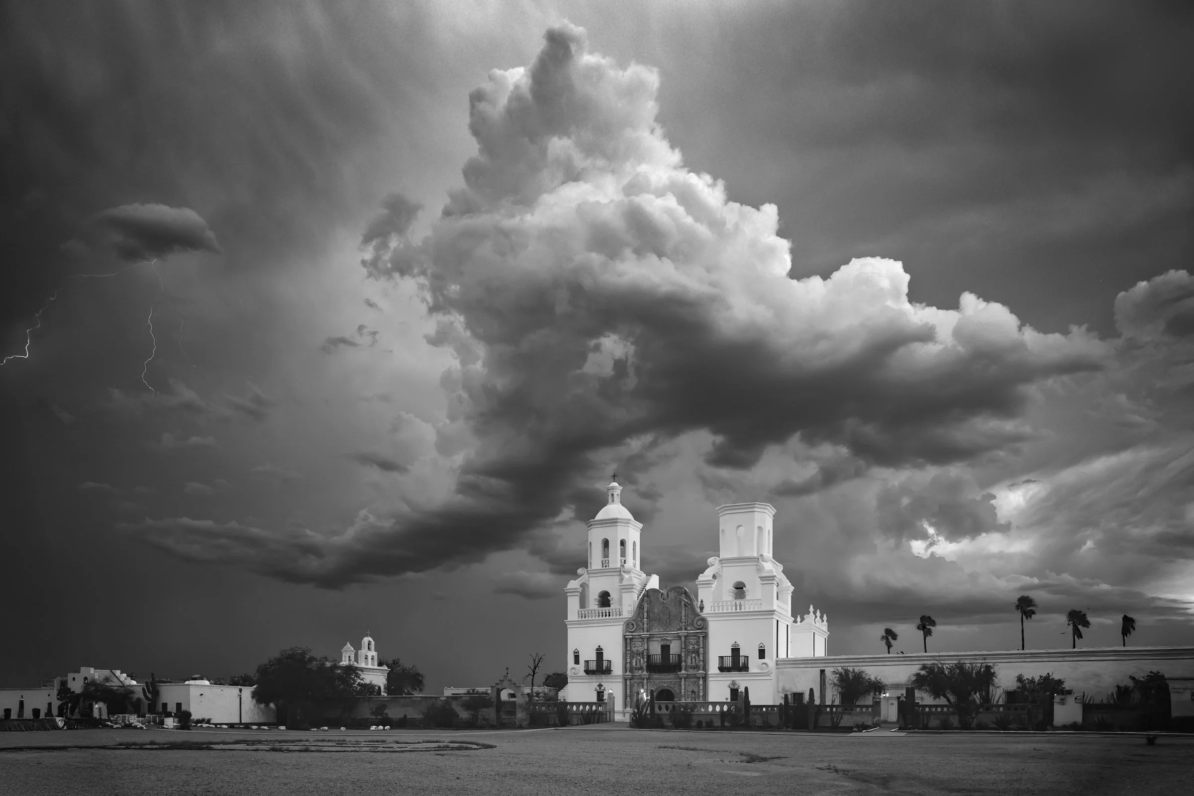 San Xavier Del Bac Mission, Arizona