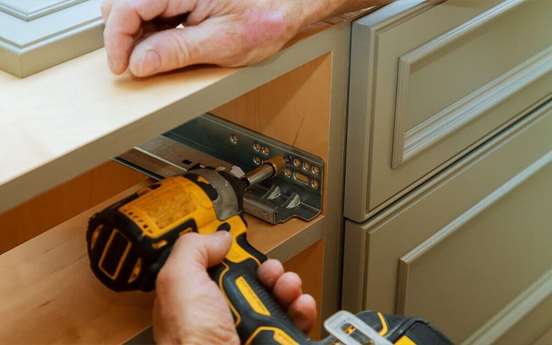 Handyman carpenter building wood cabinets Oklahoma City