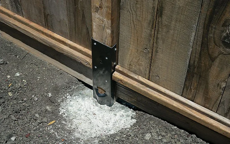 Chain link fence post repair Nichols Hills OK