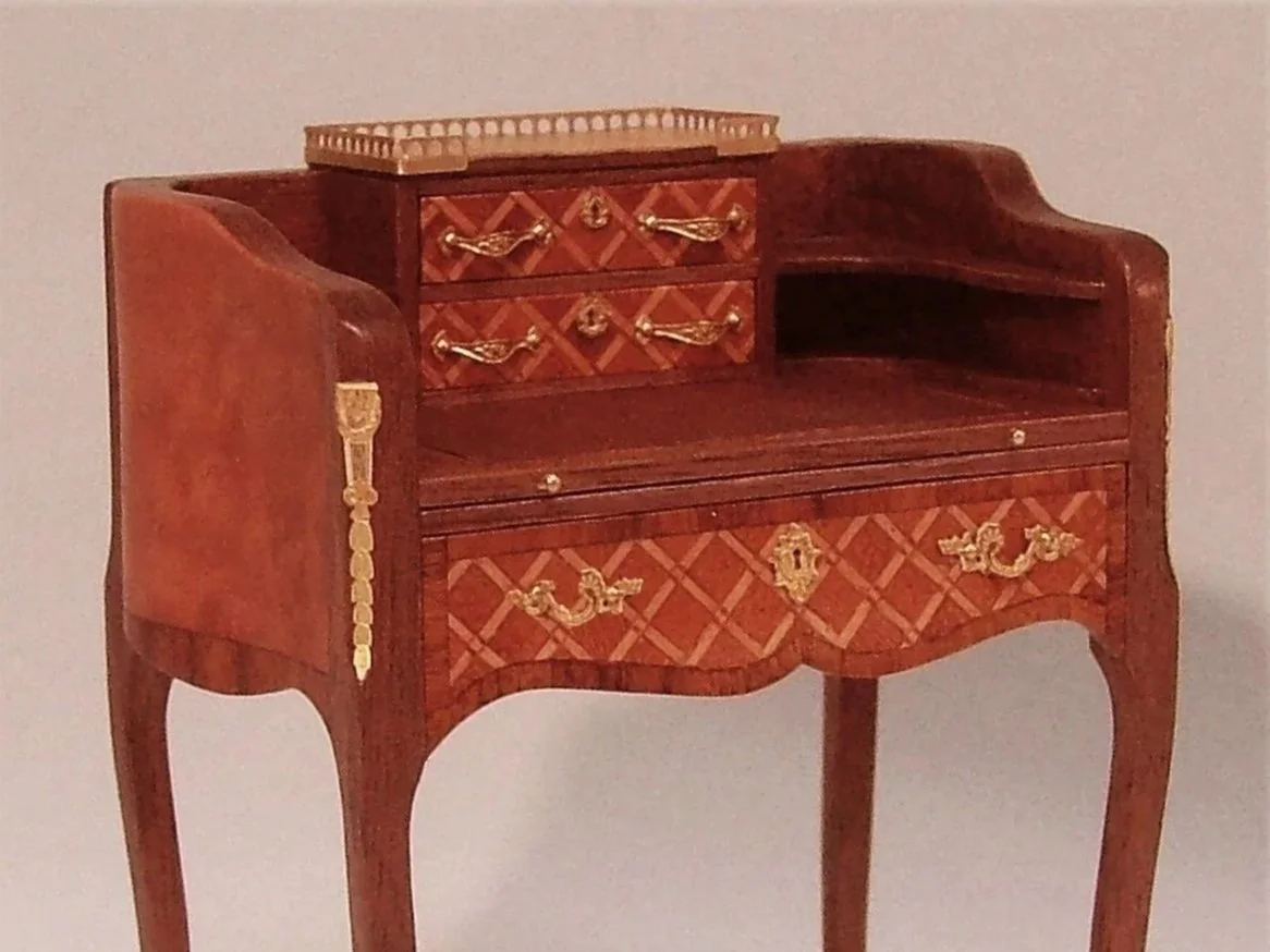 A2 Louis XV – XVI Bureau 