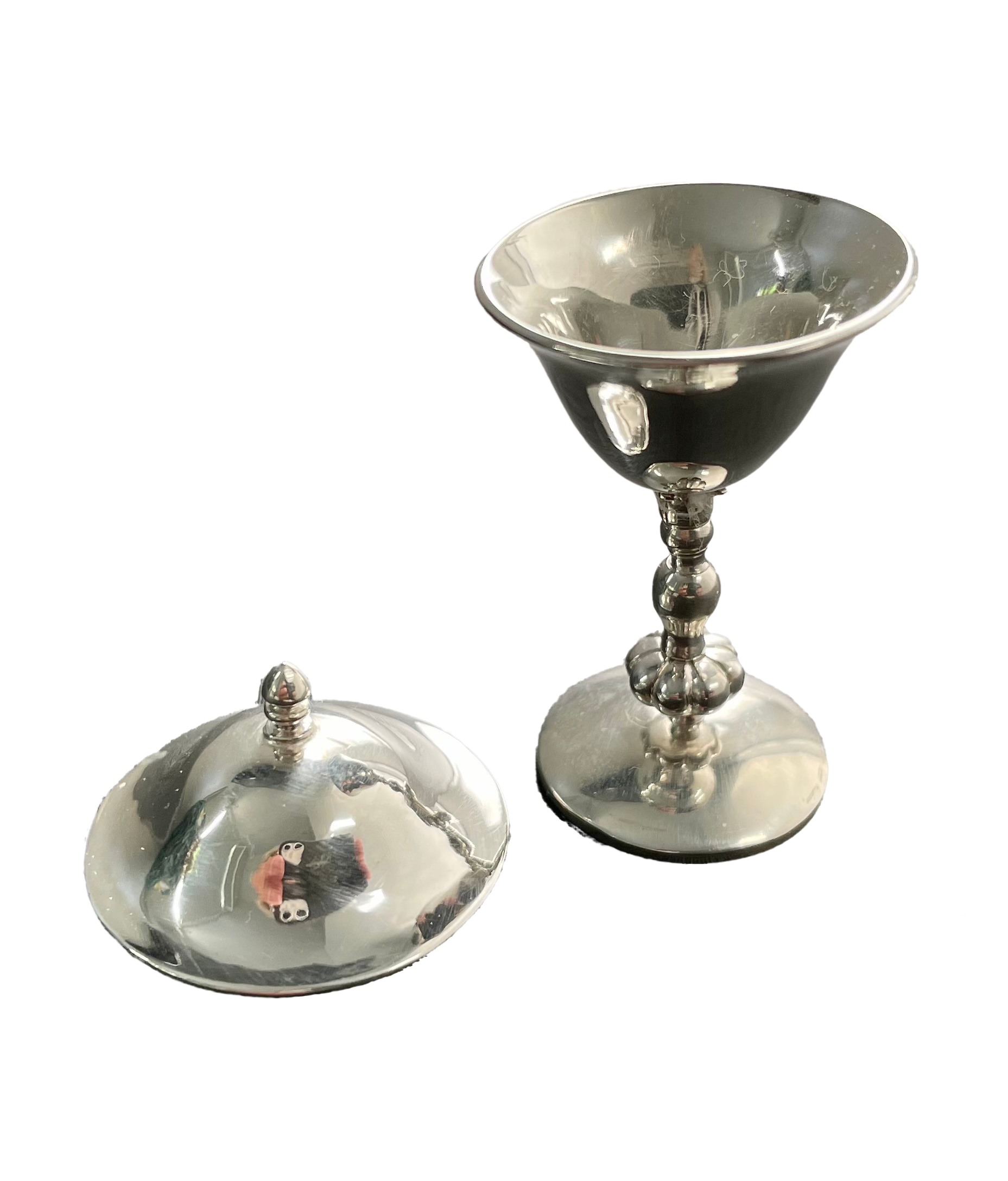 Jens Torp silver lidded bowl on stand.png