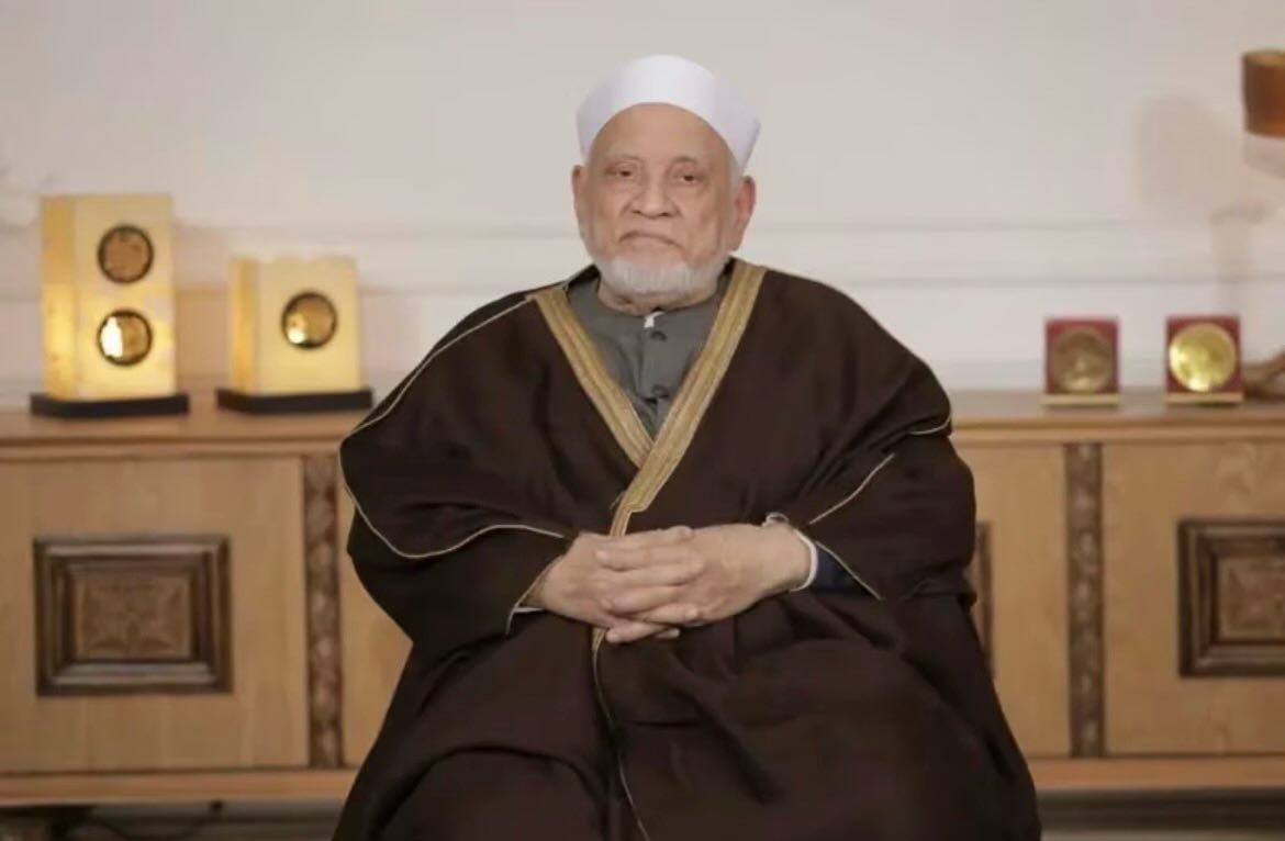 Dr. Ahmed Omar Hashem (1941-2025) is an Egyptian scholar of Hadith عليه رحمة الله. He graduated from the Faculty of Usul al-Din at Al-Azhar University in 1961, earned his postgraduate degree in 1967, his MA in Hadith in 1969, and later his PhD in the