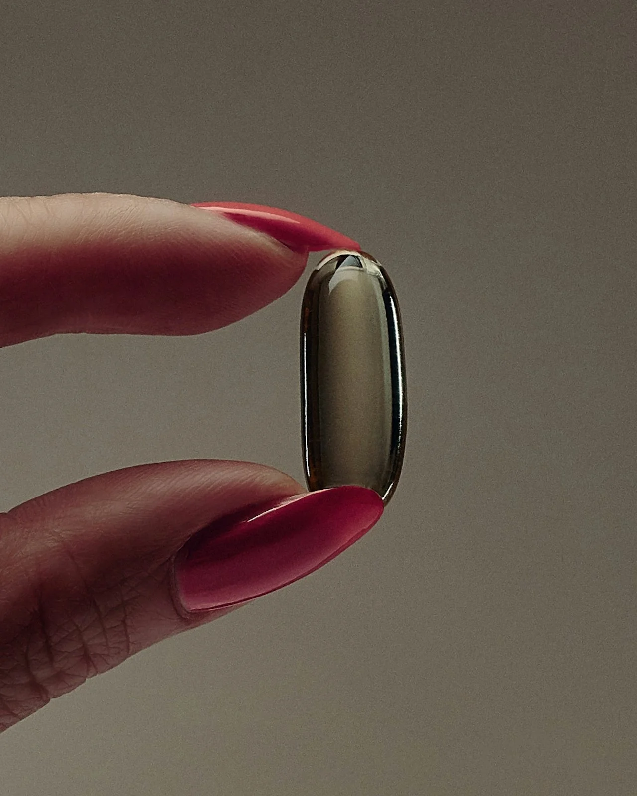 HOW I HANDLE HORMONAL FLUCTUATIONS WITHOUT LOSING MY MIND