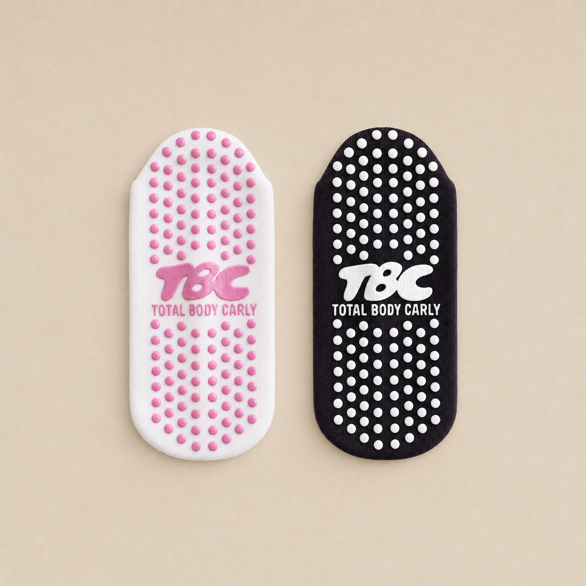 tbc_grips_flatlay_even.PNG