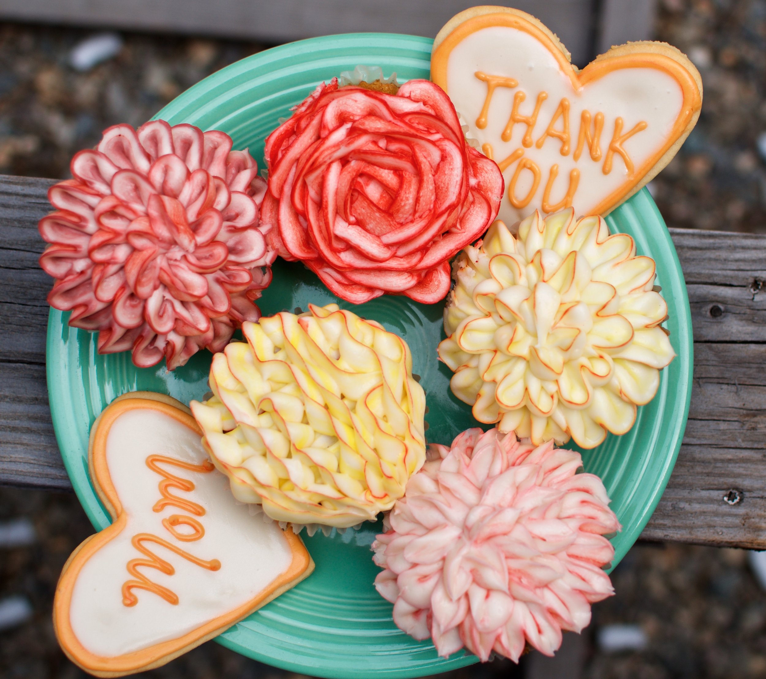 Mother's Day Cupcakes