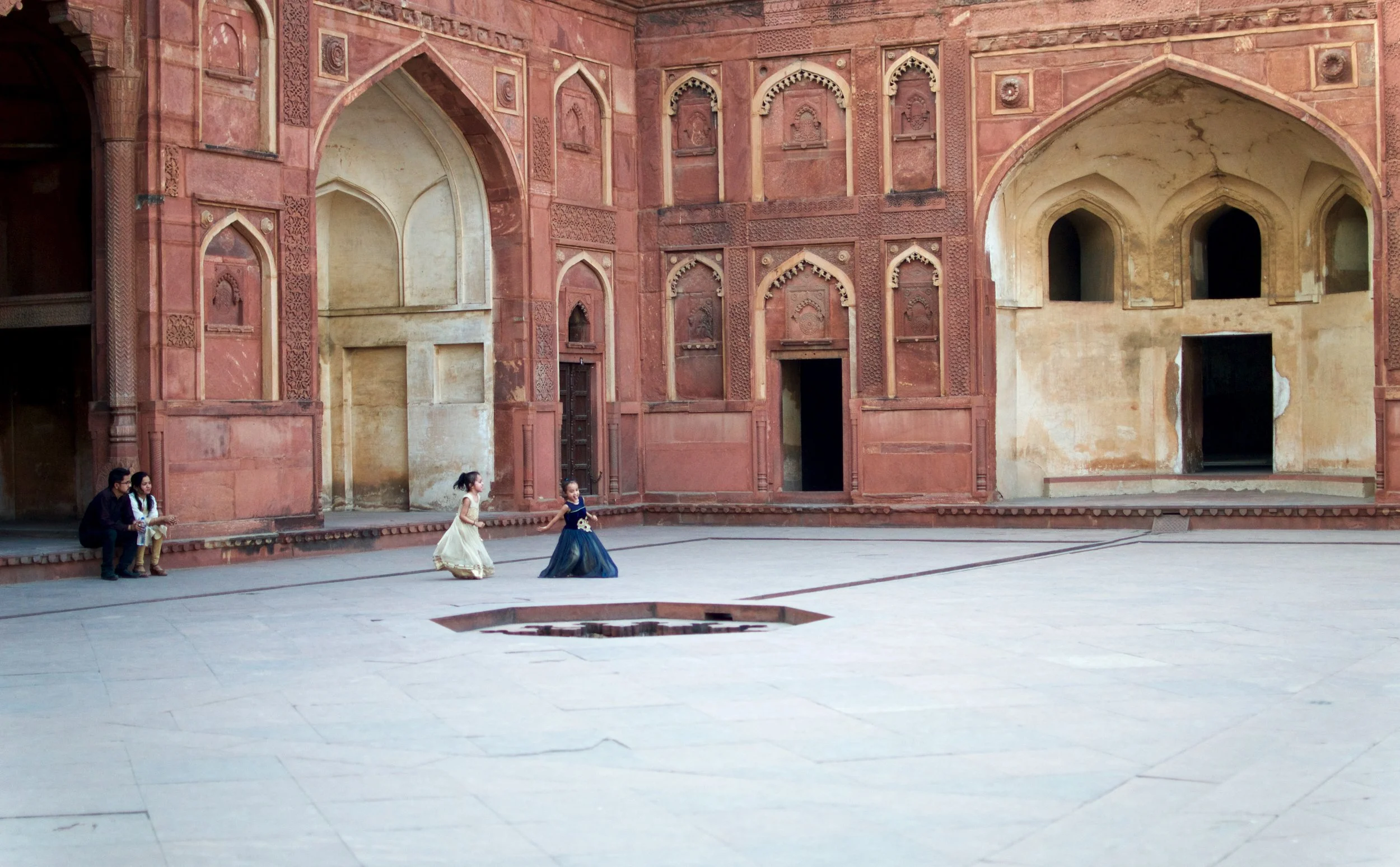 Afternoon play in a Mughal courtyard, Agra.