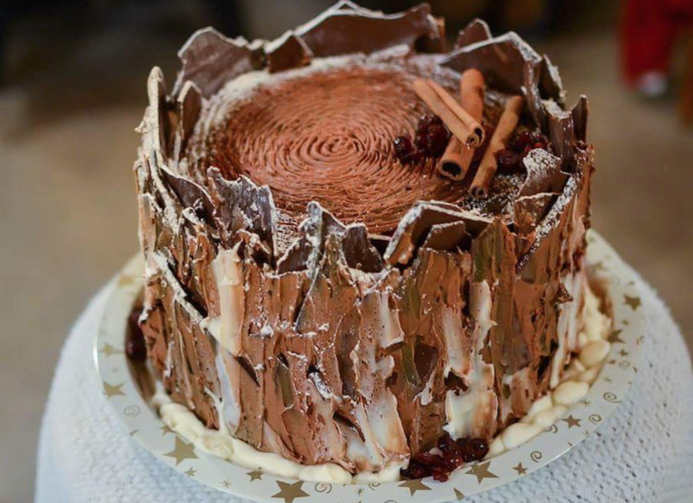 Christmas Tree Stump Cake