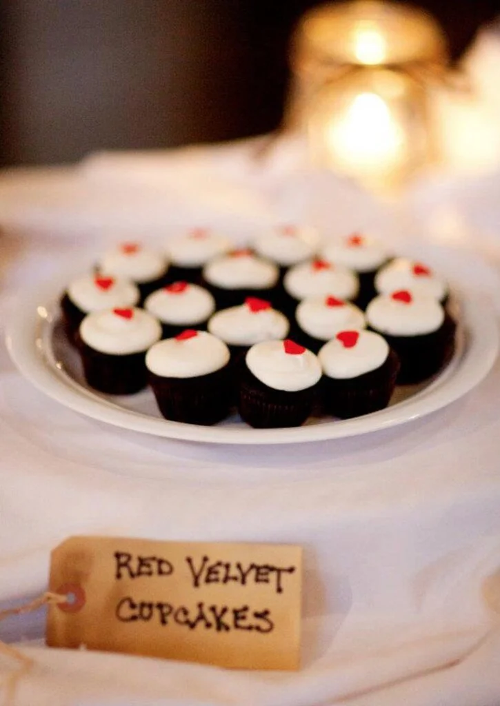 Red Velvet Cupcakes for Wedding
