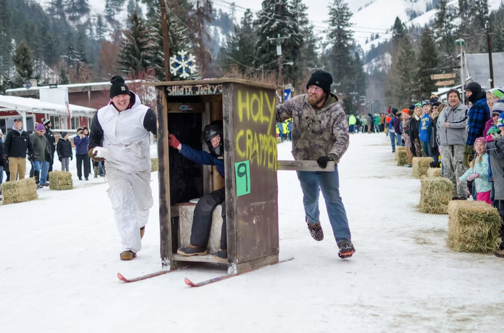 Conconully Outhouse Races for The Methow Valley News, 2017.