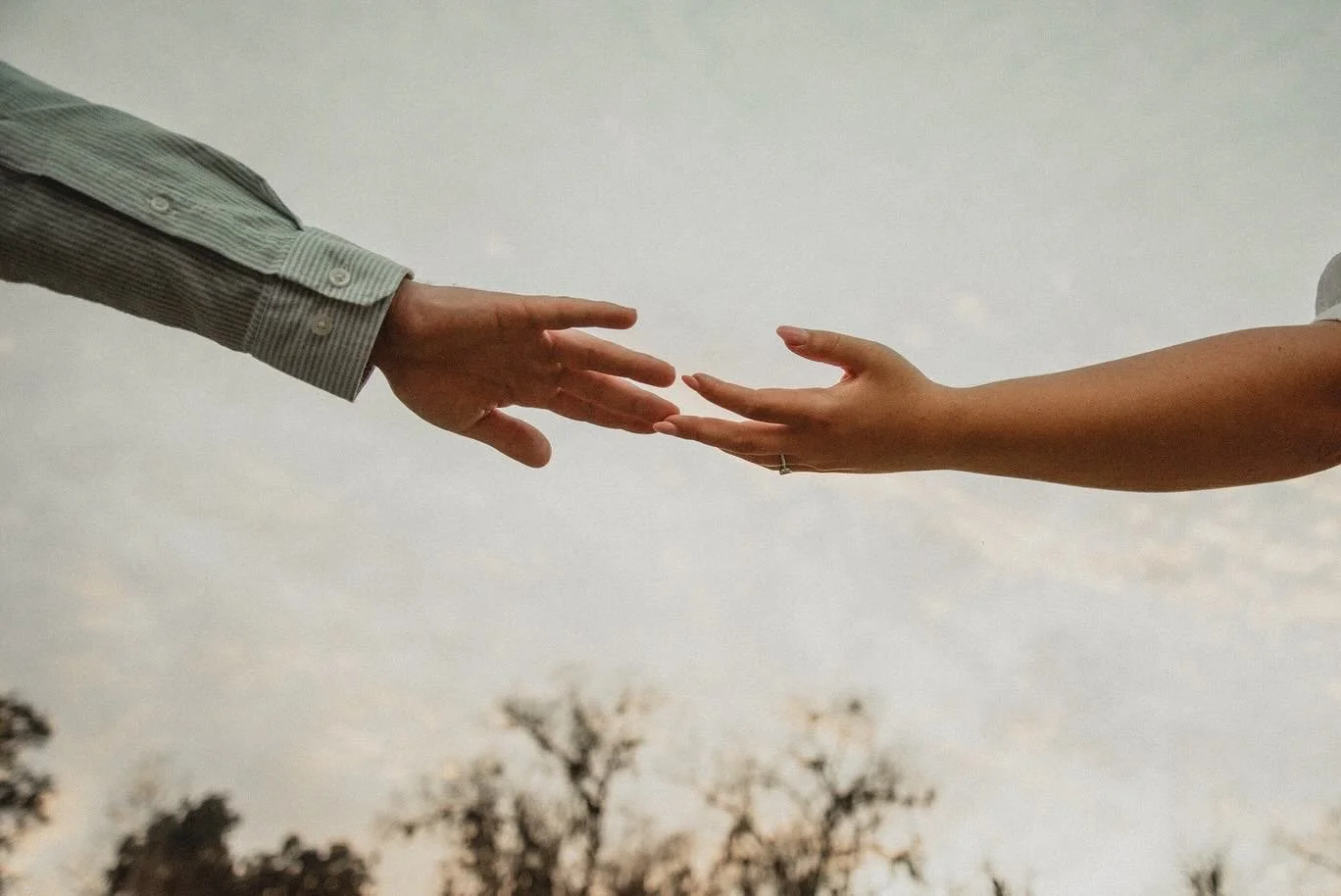 📢CINEMATIC SESSIONS📢 
.
Moving my work into a more ✨cinematic✨ direction. Cinematic sessions are meant to make you remember a FEELING. 
.
These sessions will include full outfit and location planning so we can get color and the &ldquo;mood&rdquo; o