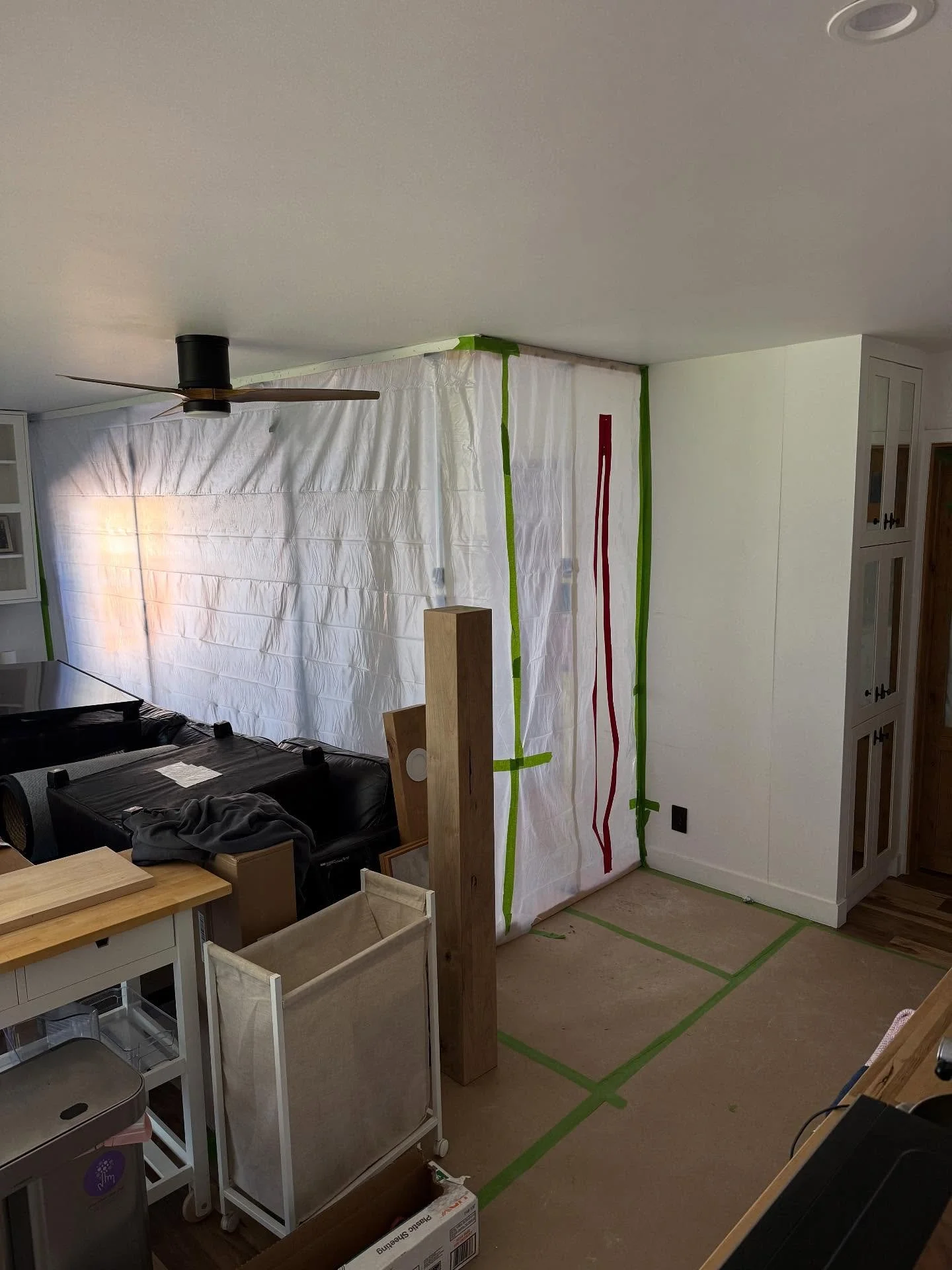 At Sandman, we prioritize protecting your finished house. During demo and construction phases, we set up dust walls to seal out debris. Our dust wall vs. the other guy ;)