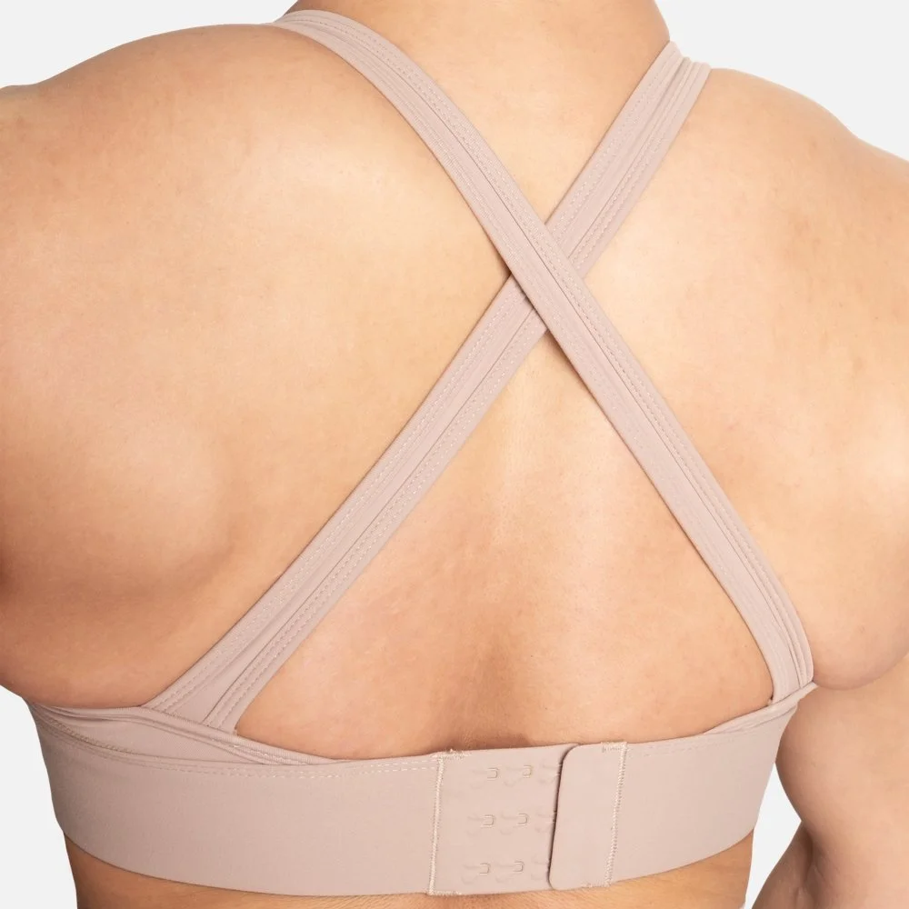 BB_CoreSportsBra_Desert05.jpg